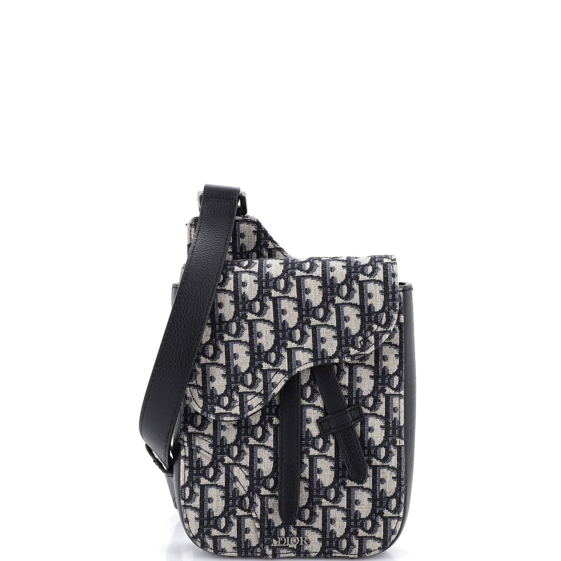 Christian Dior Saddle Rectangular Crossbody Pouch in Oblique Canvas: Christian Dior Saddle Rectangular Crossbody Pouch in Oblique Canvas Elevate your everyday style with the iconic Christian Dior Saddle Rectangular Crossbody Pouch in Oblique Canvas. This versatile and