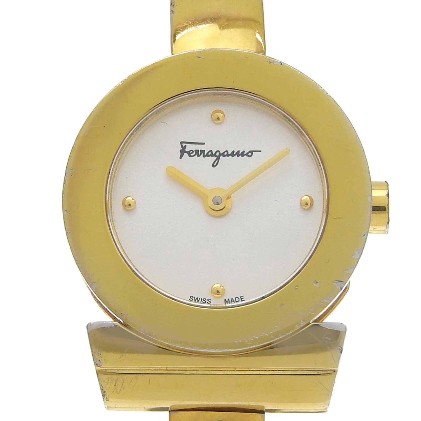 Wristwatch Salvatore Ferragamo: Wristwatch Salvatore Ferragamo A stunning Salvatore Ferragamo gold plated wristwatch, perfect for adding a touch of elegance to any outfit. With its sleek 22mm case and silver dial, this timepiece exu