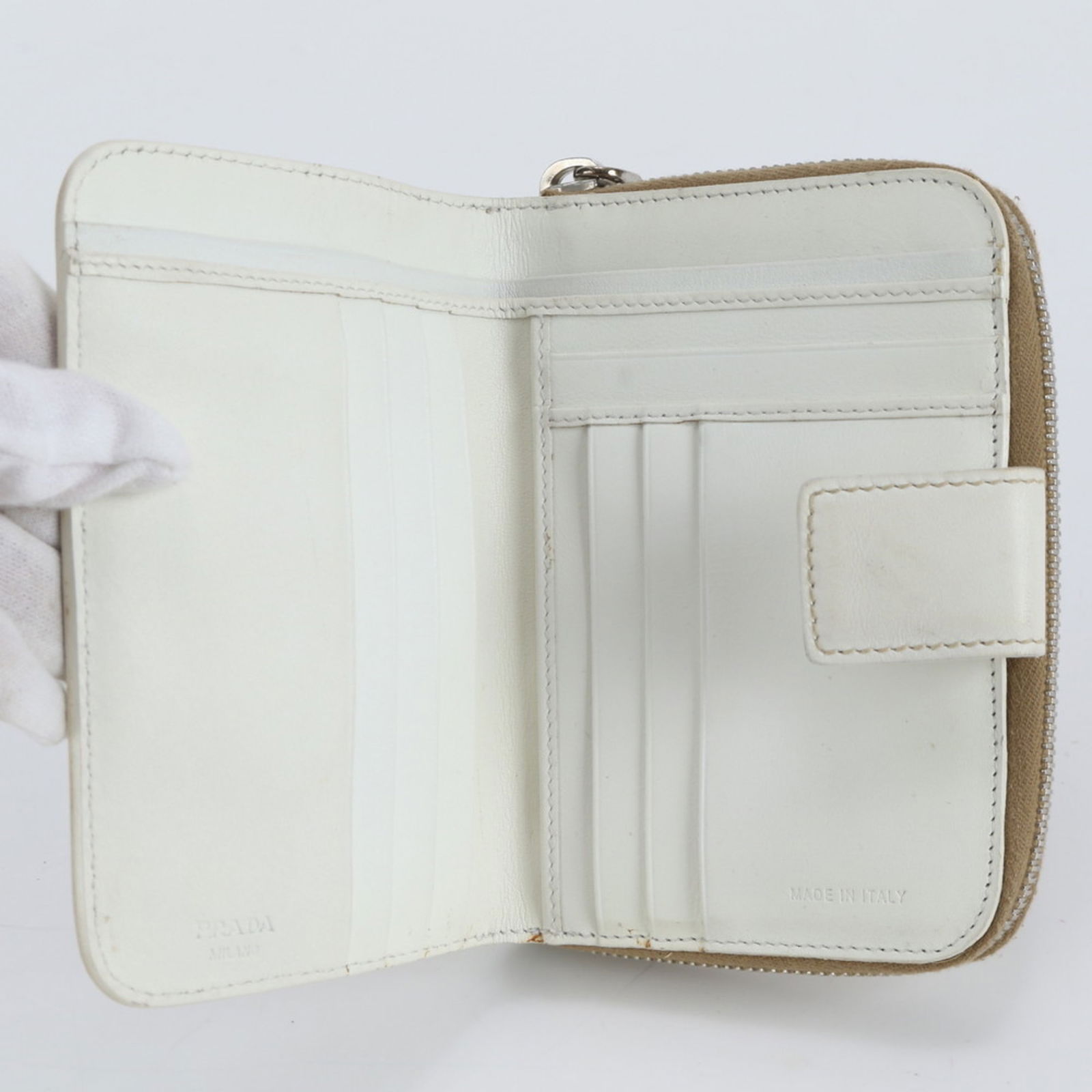 Prada Bi-Fold Leather Wallet - 3