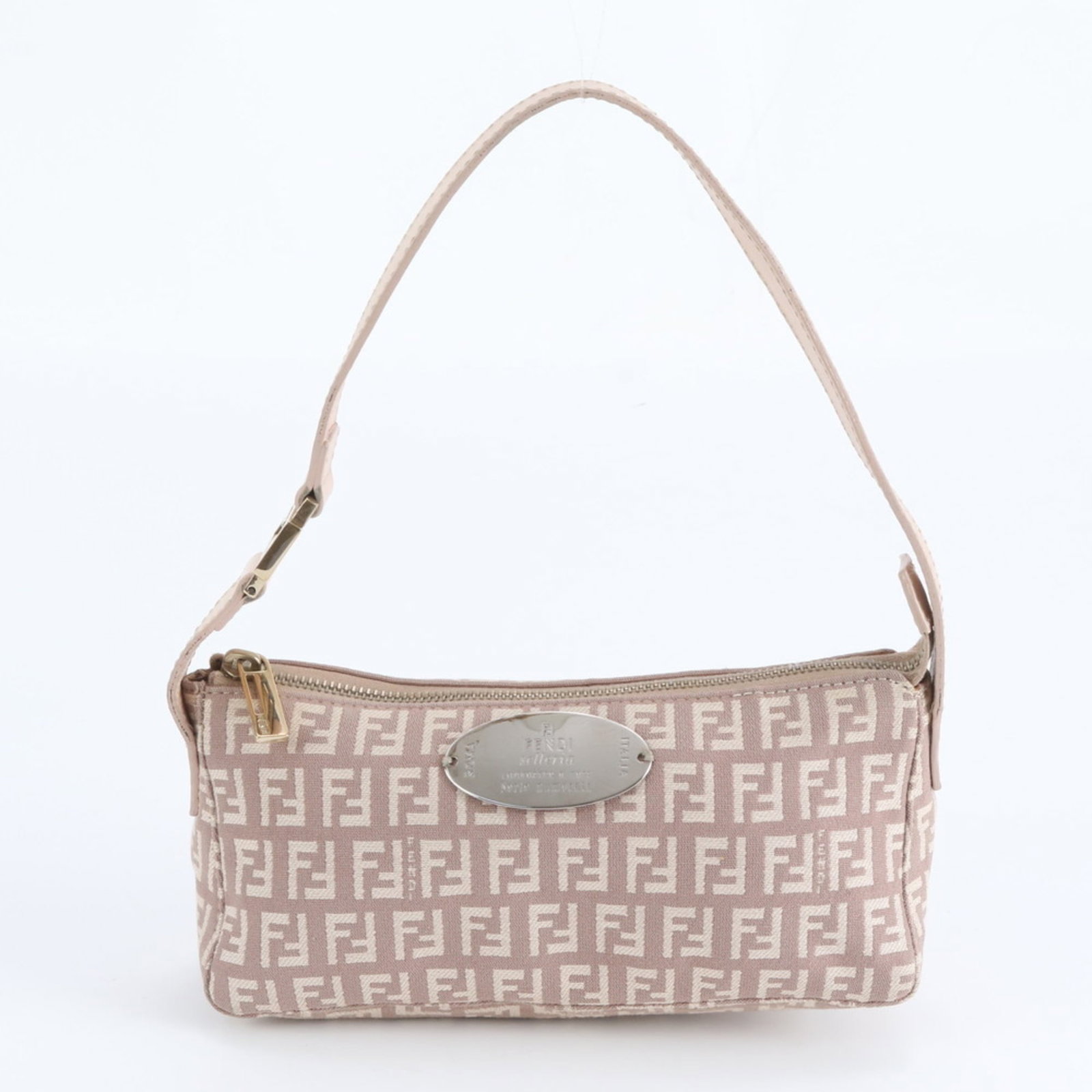 Canvas - Fendi Handbag - Shoulder Bag Leather: Canvas - Fendi Handbag - Shoulder Bag Leather A stunning Fendi shoulder bag in soft pink leather, crafted from both canvas and luxurious leather for a unique touch. With its spacious interior and adju