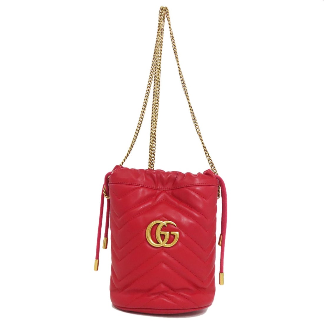 Calf GUCCI 575163 GG Marmont ChainShoulder Shoulder Bag: Calf GUCCI 575163 GG Marmont ChainShoulder Shoulder Bag Elevate your style with the iconic GUCCI 575163 GG Marmont ChainShoulder Shoulder Bag, crafted from supple calf leather in a bold red hue. The t