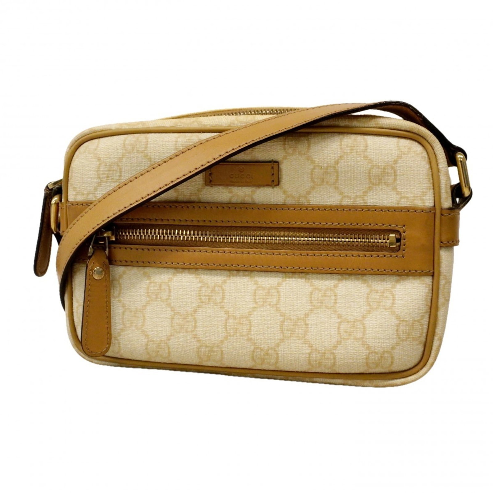 Gucci PVC Shoulder Bag: Gucci PVC Shoulder Bag A chic and timeless Gucci shoulder bag, crafted from premium PVC for a sleek, modern look. With its classic design and signature gold hardware, this beige and white beaded bag i