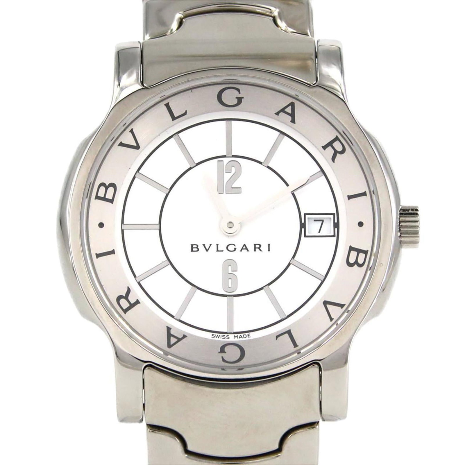 Wristwatch Bvlgari: Wristwatch Bvlgari A sleek and sophisticated Bvlgari wristwatch, crafted from durable stainless steel with a crisp white dial, sits atop a sturdy 18cm band, perfect for the modern gentleman on-the-go.