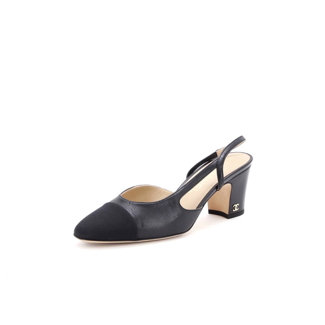 Leather Chanel Womens Cap Toe Slingback Pumps: Leather Chanel Womens Cap Toe Slingback Pumps Elevate your shoe game with these stunning Chanel cap toe slingback pumps, boasting sleek leather and grosgrain details in classic black. With a comfortab