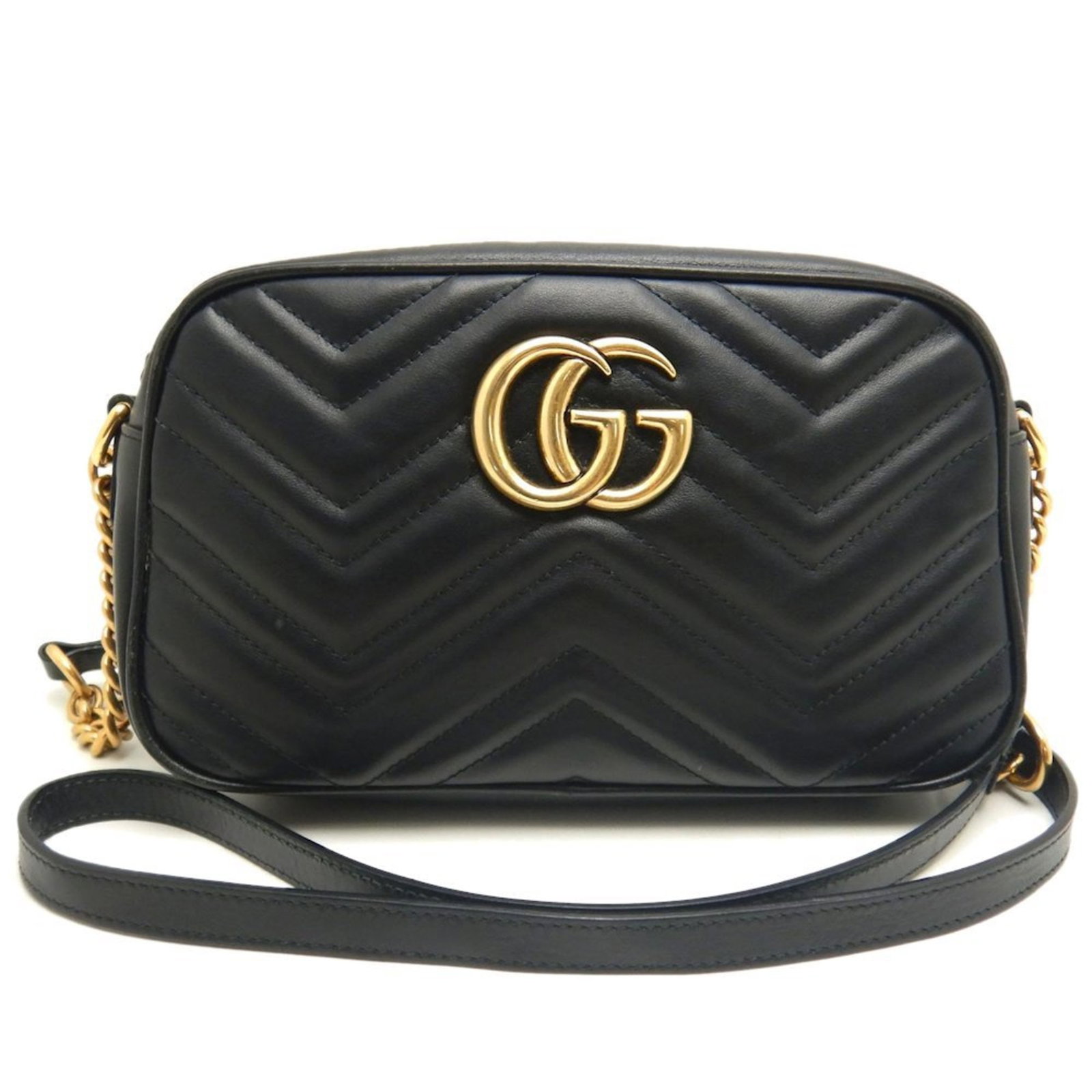 Gucci Leather Shoulder Bag: Gucci Leather Shoulder Bag A sleek and sophisticated Gucci leather shoulder bag in black, boasting classic design elements with subtle scratches and signs of wear that add to its timeless charm. Perfe
