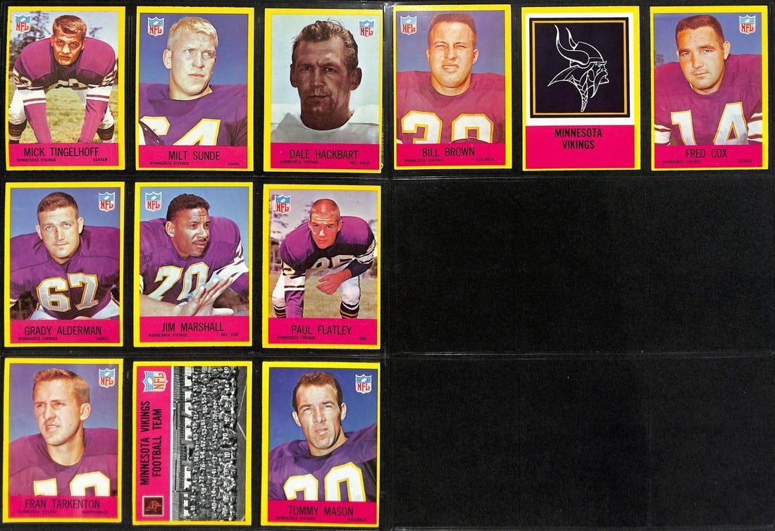 189257 1967 Philadelphia Football Vikings Complete Team Set (12/ 12) Cards: 189257 1967 Philadelphia Football Vikings Complete Team Set (12/ 12) Cards Get ready to relive the magic of 1967 football with this rare and complete set of Philadelphia Football Vikings trading cards