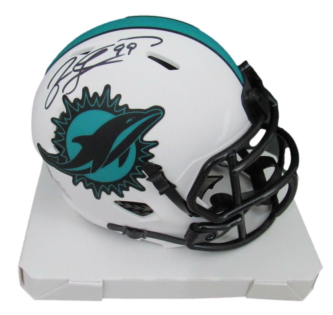 159710 Jason Taylor Signed/ Auto Dolphins Lunar Eclipse Mini Helmet Beckett: 159710 Jason Taylor Signed/ Auto Dolphins Lunar Eclipse Mini Helmet Beckett Get ready to shine with the lunar eclipse of football memorabilia - literally! This rare, autographed mini helmet by Jason T