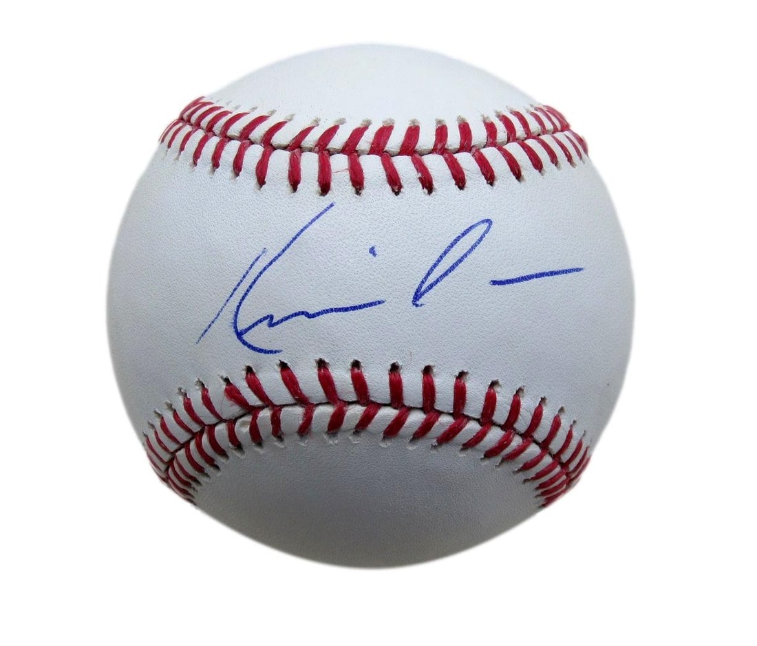 Kevin Costner Signed Autographed OML Baseball (PSA/ DNA 197471): Kevin Costner Signed Autographed OML Baseball (PSA/ DNA 197471) Get ready to step up to the plate with a rare piece of Hollywood history - Kevin Costner's autographed OML baseball, authenticated by PS