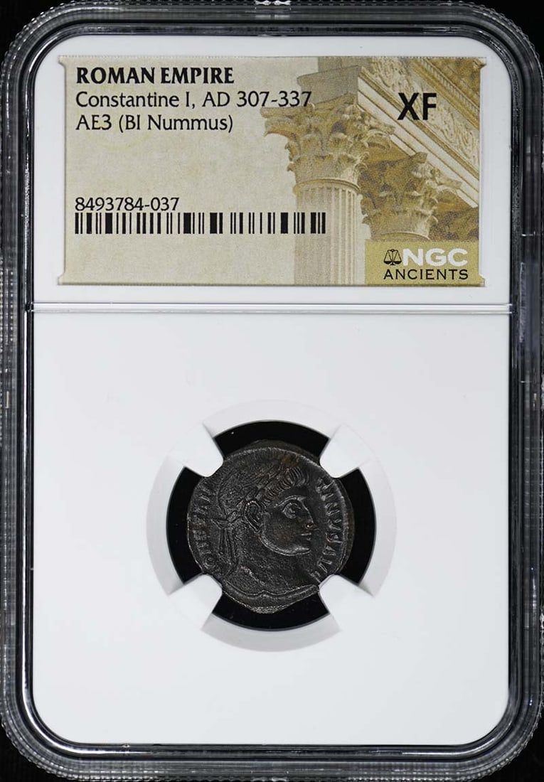 Constantine I, AD 307-337 Roman Empire AE3 Bi Nummus NGC XF: Constantine I, AD 307-337 Roman Empire AE3 Bi Nummus NGC XF A rare and significant find, this Constantine I Roman Empire AE3 Bi Nummus is certified by the NGC with a high grade of XF, showcasing excep