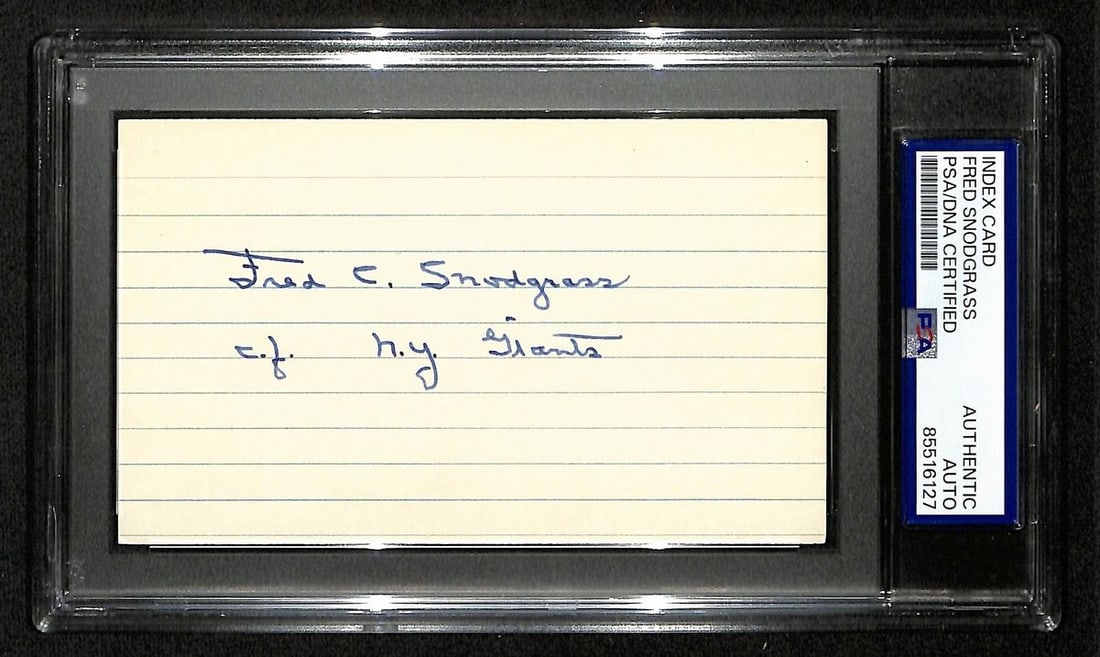 Fred Snodgrass NY Giants Signed 3x5 Index Card (PSA/ DNA 196922): Fred Snodgrass NY Giants Signed 3x5 Index Card (PSA/ DNA 196922) Get ready to own a piece of baseball history! This autographed 3x5 index card from Fred Snodgrass, a legendary player for the New York