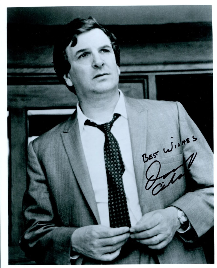 Photo Danny Aiello Autographed 8x10: Photo Danny Aiello Autographed 8x10 Meet the iconic Danny Aiello, captured in a rare and authentic 8x10 photo signed by the legendary actor himself. This beautifully preserved image is not only a test