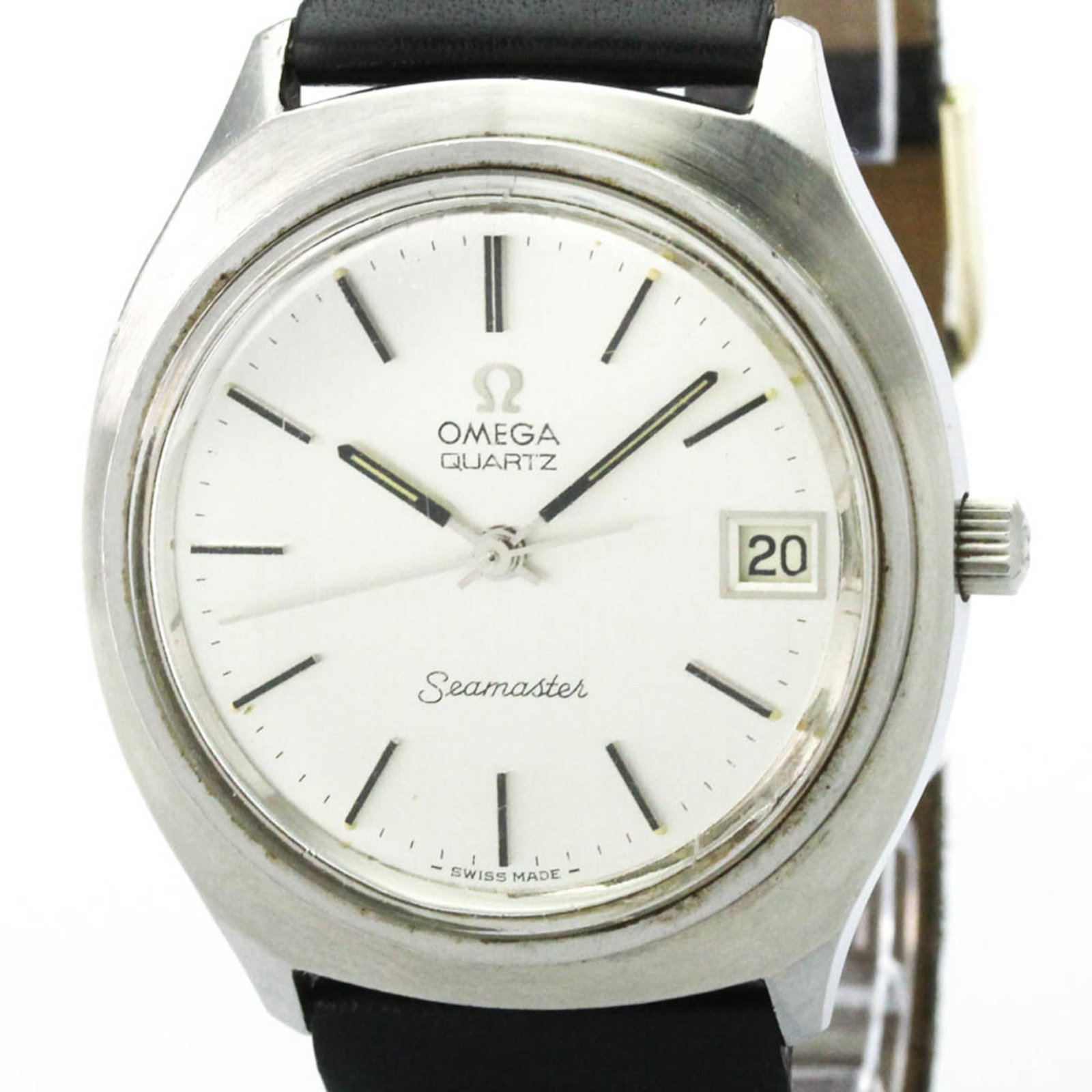 Wristwatch Omega: Wristwatch Omega A sleek and sophisticated Omega wristwatch, perfect for formal occasions, boasts a durable stainless steel case and elegant silver dial. With its classic 37mm size and comfortable lea