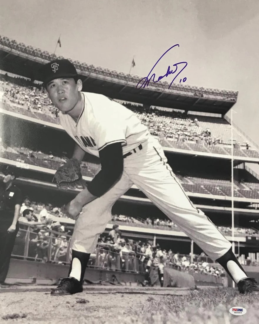 (PSA) Masanori Murakami Autographed 16x20 Photo: (PSA) Masanori Murakami Autographed 16x20 Photo Get ready to own a piece of baseball history with this incredible 16x20 photo signed by the legendary Masanori Murakami, authenticated by the leading au