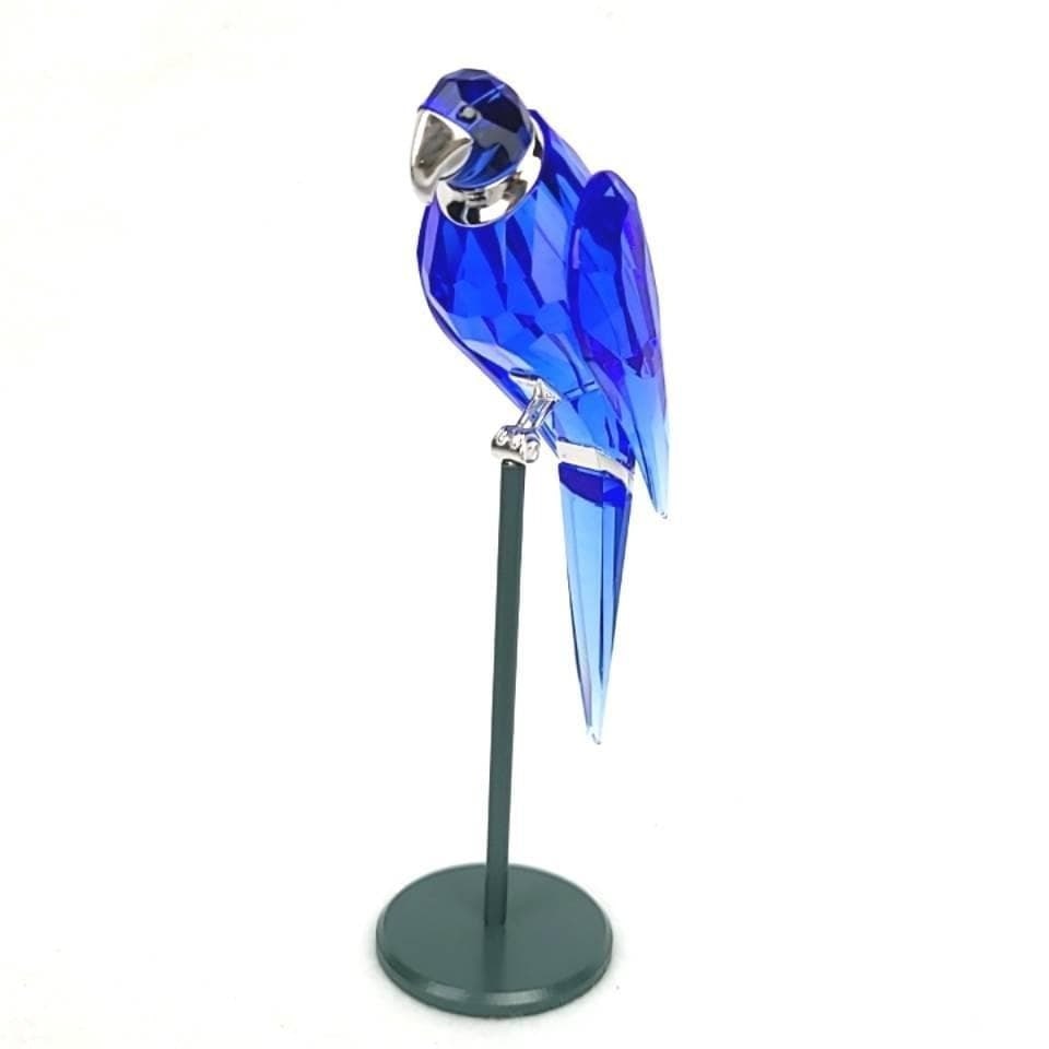 Swarovski Blue Tropical Parrot Crystal Figurine Rare Collectible Ornament: Swarovski Blue Tropical Parrot Crystal Figurine Rare Collectible Ornament Add a touch of tropical elegance to your holiday decor with this stunning Swarovski Blue Tropical Parrot crystal figurine, a r