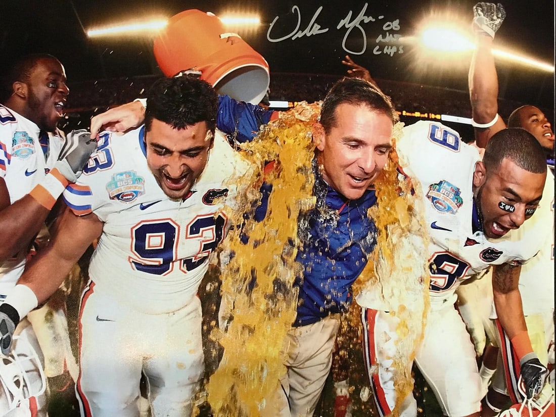 Photo Urban Meyer Autographed 16x20 Football: Photo Urban Meyer Autographed 16x20 Football Get ready to show off your Ohio State pride with this unique and autographed photo of Urban Meyer, signed by the legendary coach himself! The 16x20 footbal