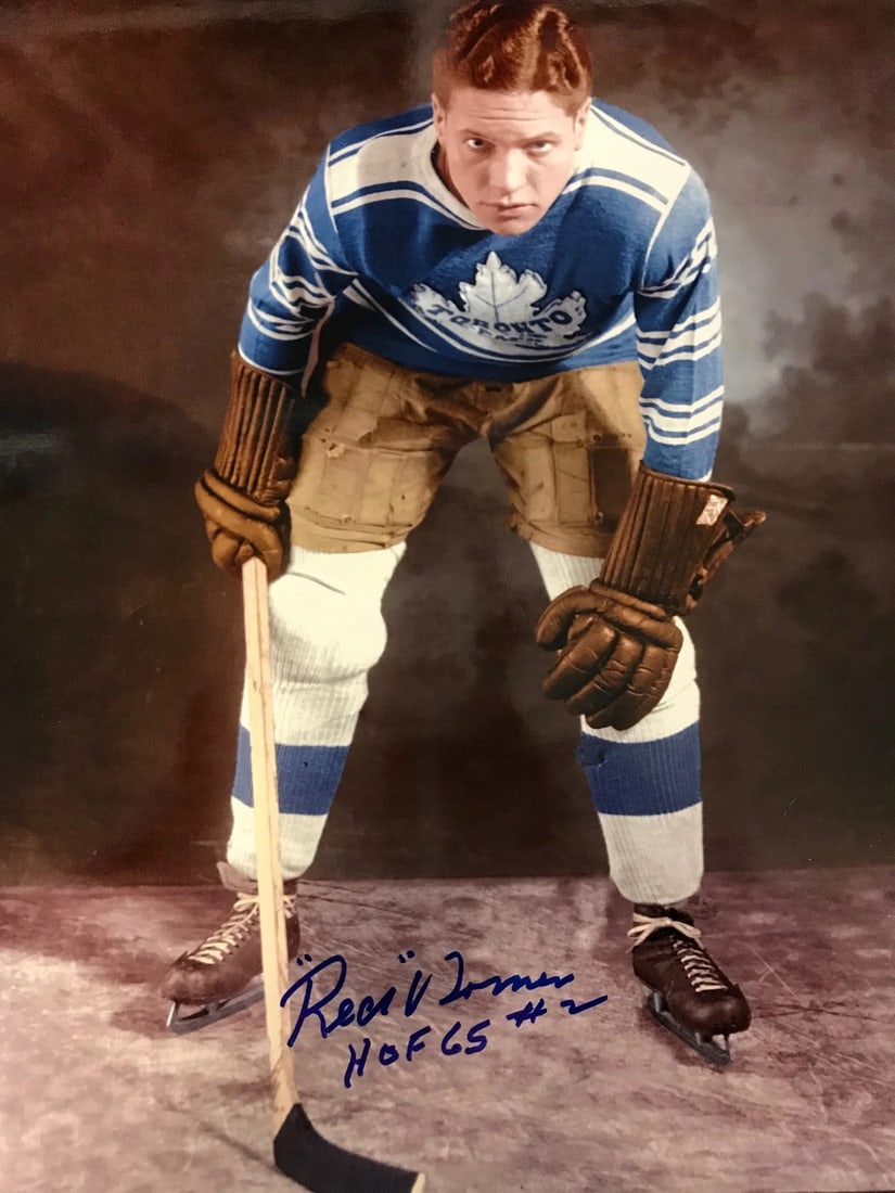 Leafs Red Horner Autographed 8x10 Photo Toronto Maple: Leafs Red Horner Autographed 8x10 Photo Toronto Maple Get ready to own a piece of hockey history with this autographed 8x10 photo of Leafs legend Red Horner, signed in blue sharpie with a nod to his H