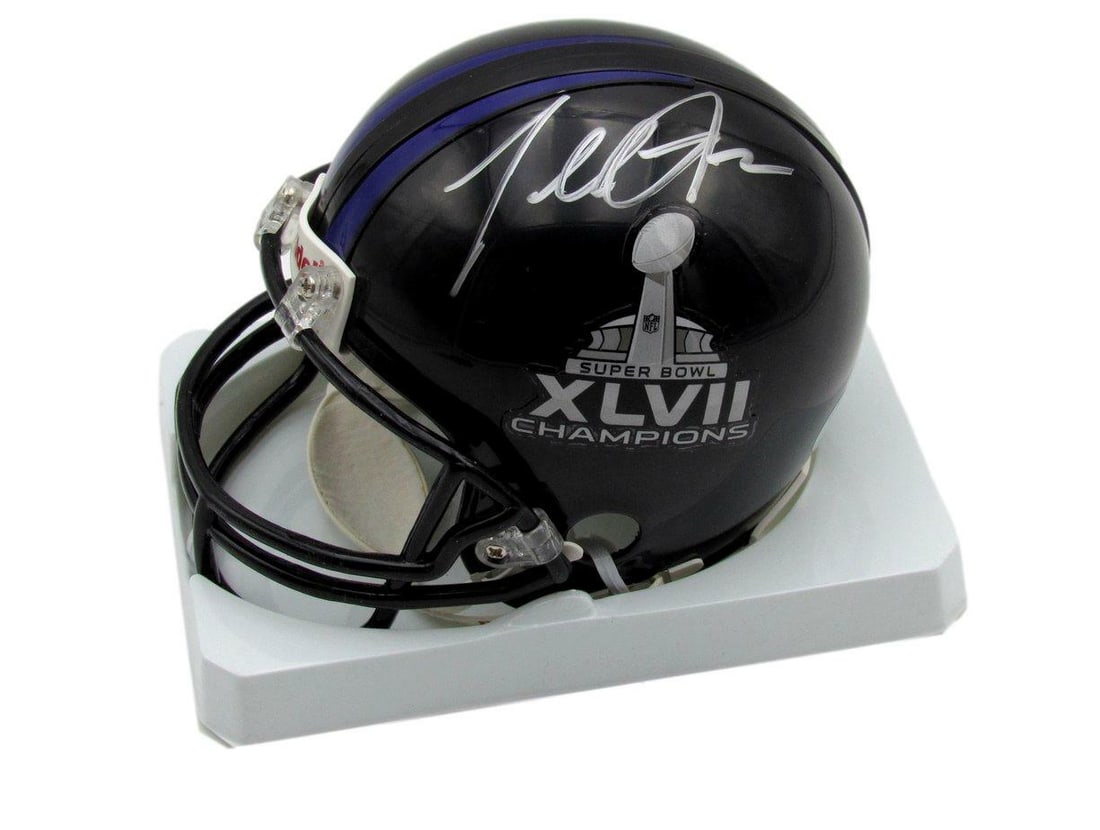 Terrell Suggs Autographed Mini Ravens Super Bowl XLVII Football Helmet (Beckett): Terrell Suggs Autographed Mini Ravens Super Bowl XLVII Football Helmet (Beckett) Get ready to show off your team spirit with the official Terrell Suggs autographed mini Ravens Super Bowl XLVII footbal