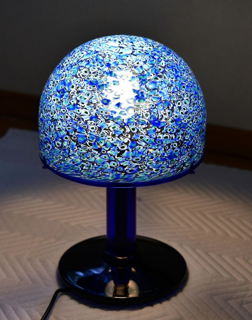 Aulenti Vistosi Murano Millefiori Glass Table Lamp Italy 1993: Aulenti Vistosi Murano Millefiori Glass Table Lamp Italy 1993 Experience the elegance of Murano glass in this stunning table lamp, signed by renowned Italian designer Gae Aulenti and crafted from exqu
