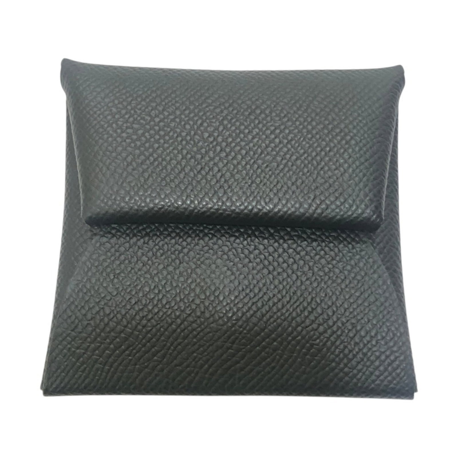 Hermes Coin Purse/ Coin Case Epsom Leather: Hermes Coin Purse/ Coin Case Epsom Leather A sleek and sophisticated accessory for the modern woman, this Hermes coin purse is crafted from rich Epsom leather in a timeless black hue. Its compact