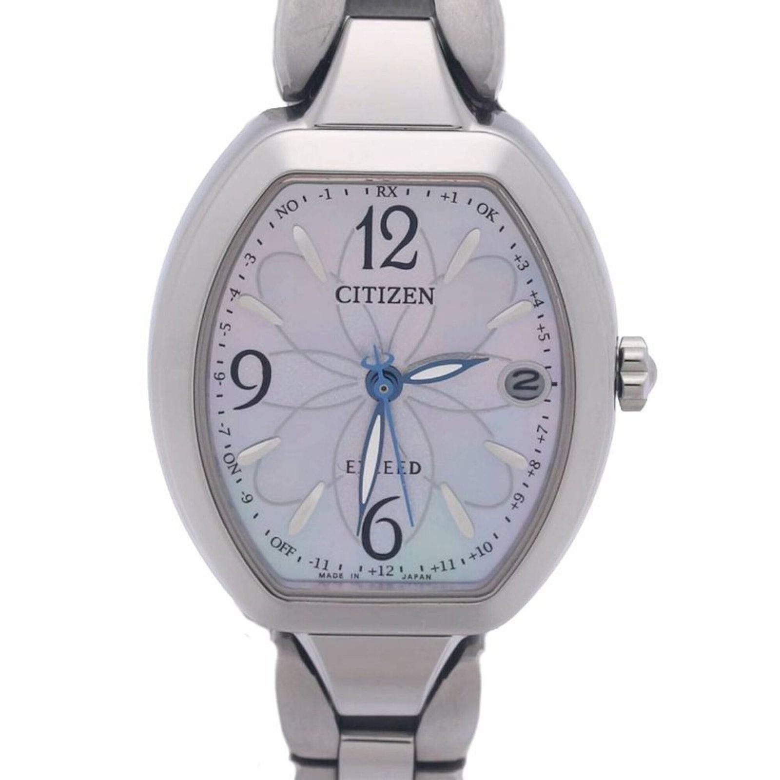 Citizen wristwatch: Citizen wristwatch A sleek and modern timepiece, this Citizen wristwatch boasts a durable titanium case and a crisp white dial, making it a stylish addition to any outfit. With its 23.5mm diameter