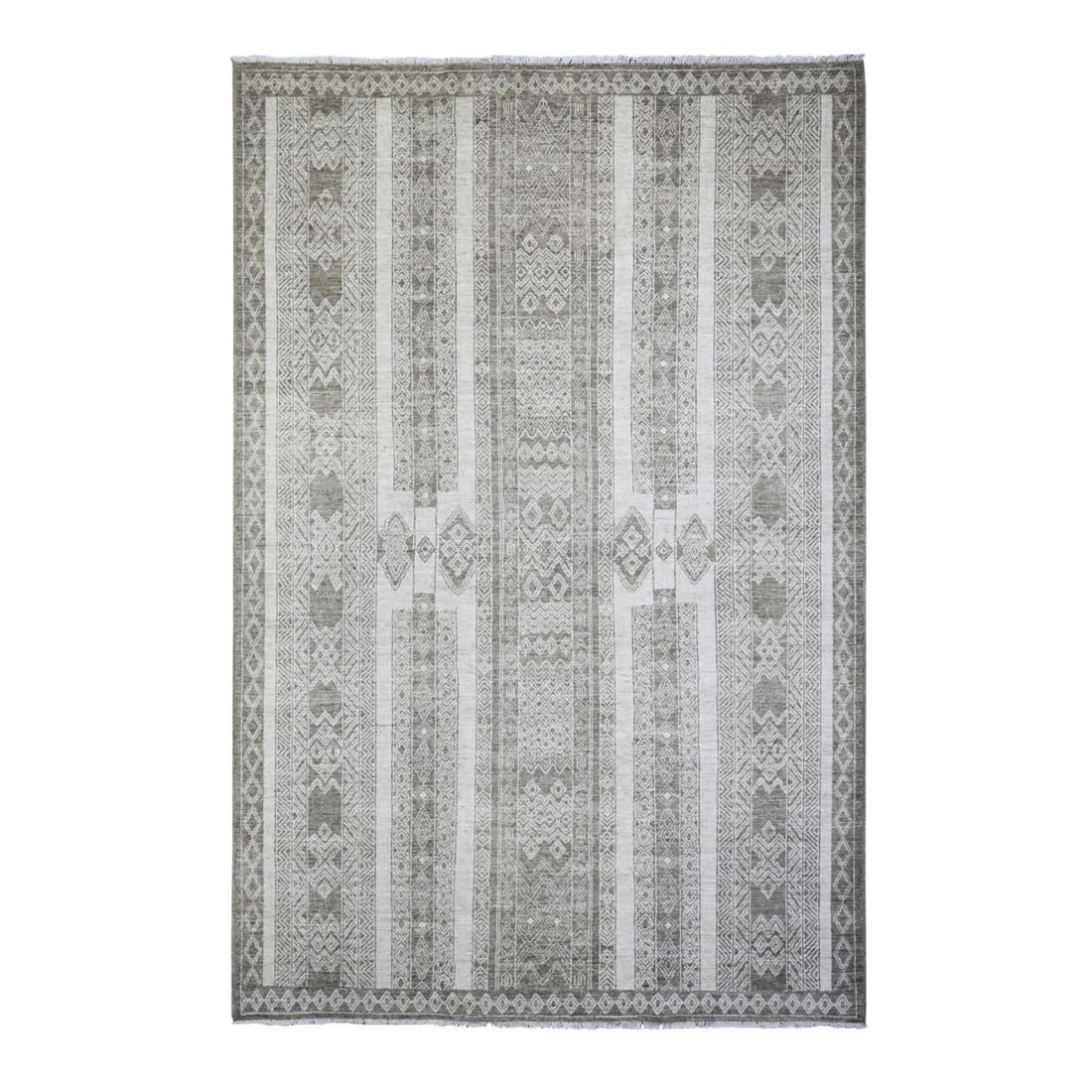 Peshawar Oriental Fine Brown Wool Taupe Hand Knotted Rug: Peshawar Oriental Fine Brown Wool Taupe Hand Knotted Rug Experience the warmth and richness of traditional Peshawar craftsmanship with this stunning fine brown wool taupe hand knotted rug, expertly