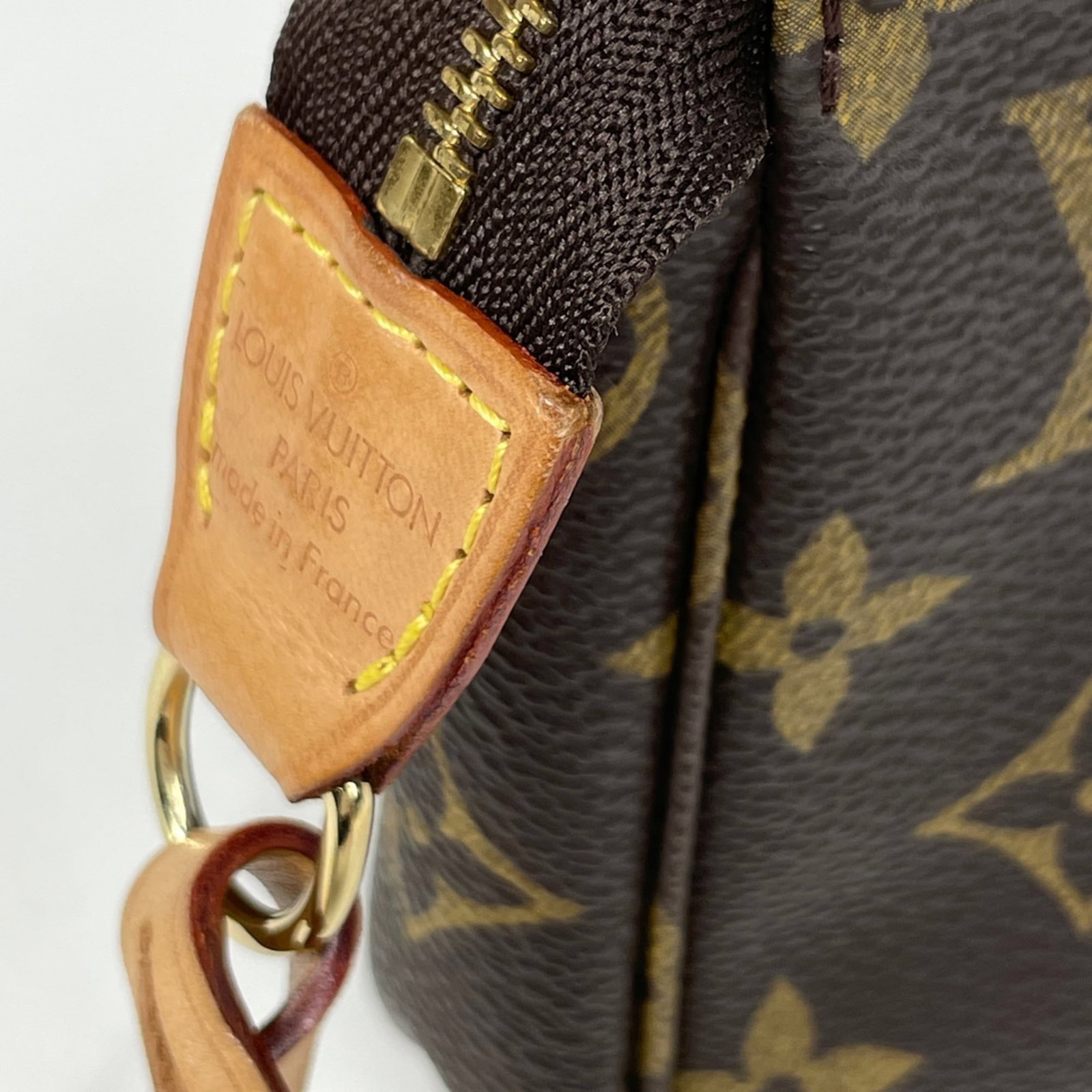 Louis Vuitton Monogram Pouch - 4