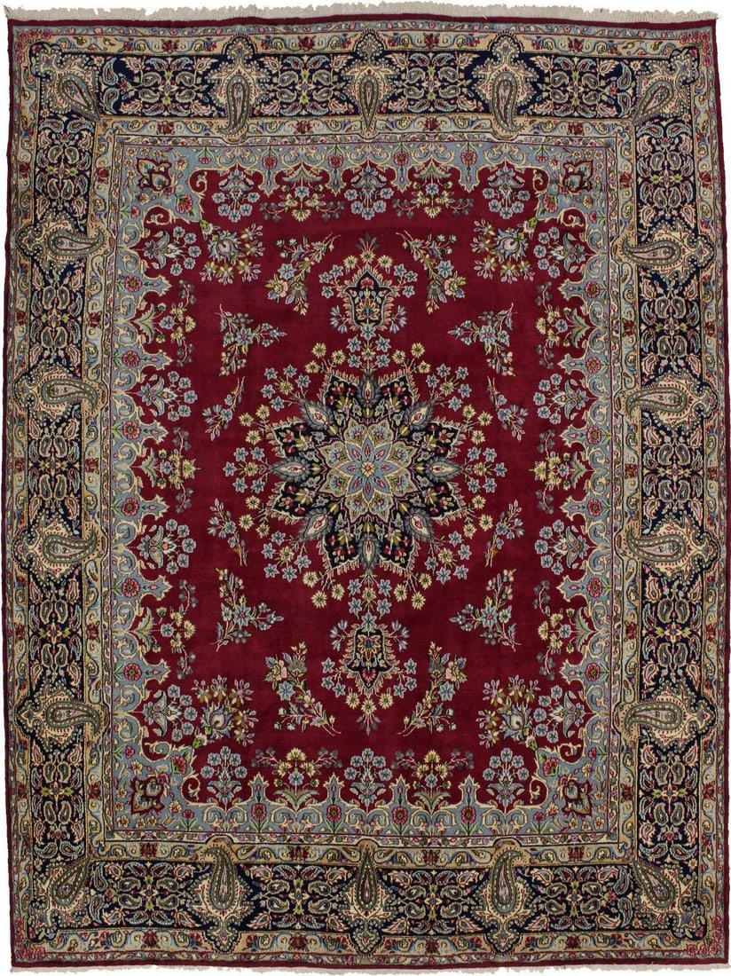 One-of-a-Kind Handmade Vintage 10x13 Oriental Carpet with Classic Floral Style.: One-of-a-Kind Handmade Vintage 10x13 Oriental Carpet with Classic Floral Style. Experience the timeless beauty of a one-of-a-kind, hand-knotted vintage Oriental carpet, expertly woven with classic