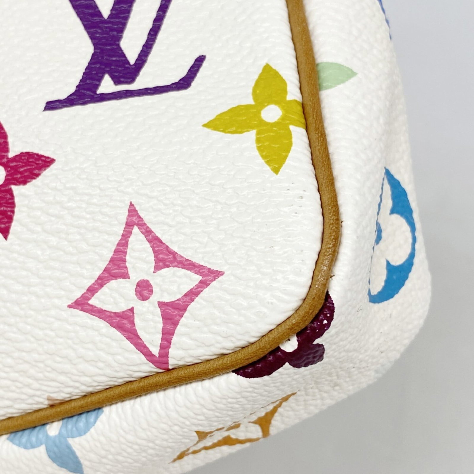 Louis Vuitton pouch - 6