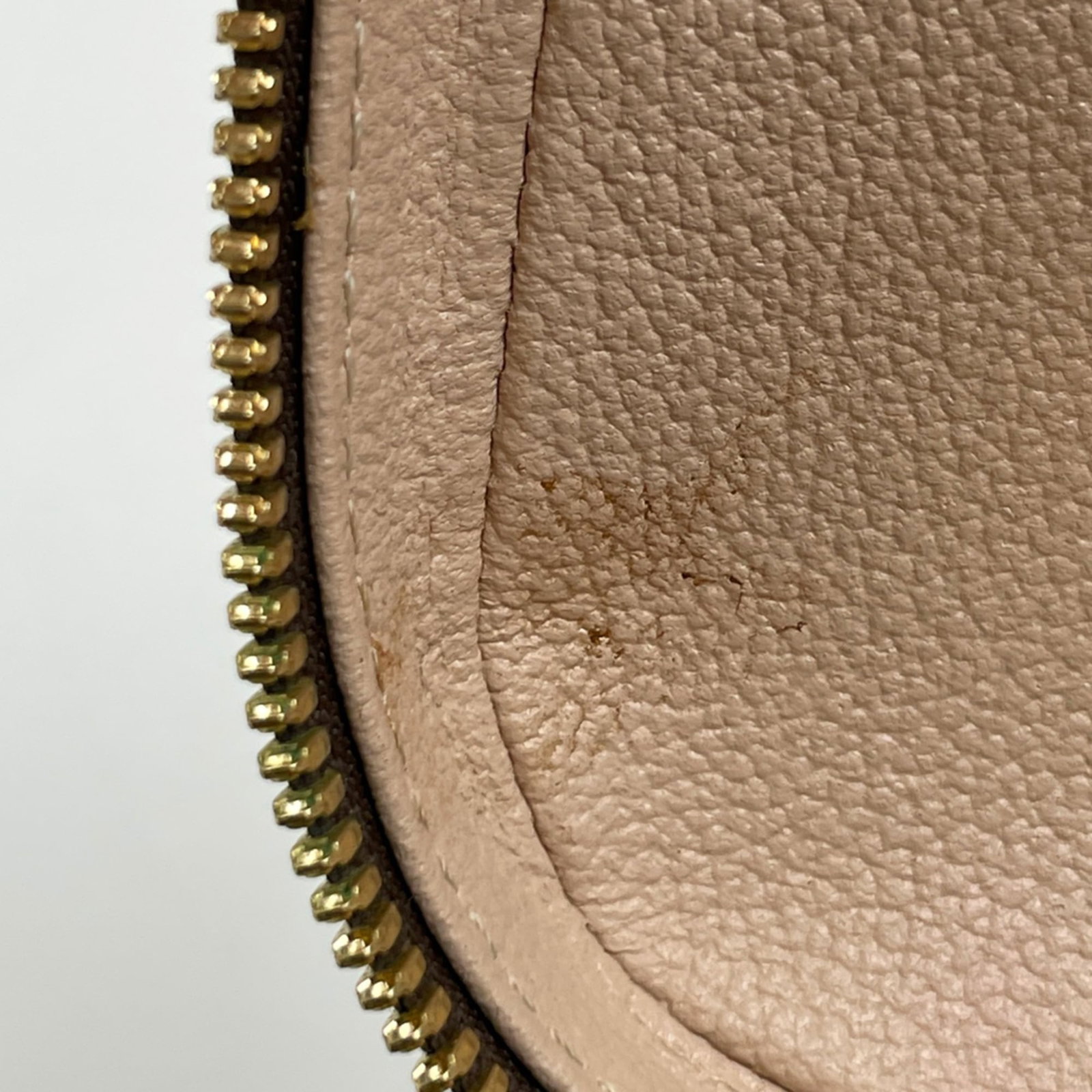 Louis Vuitton Monogram Pouch - 6