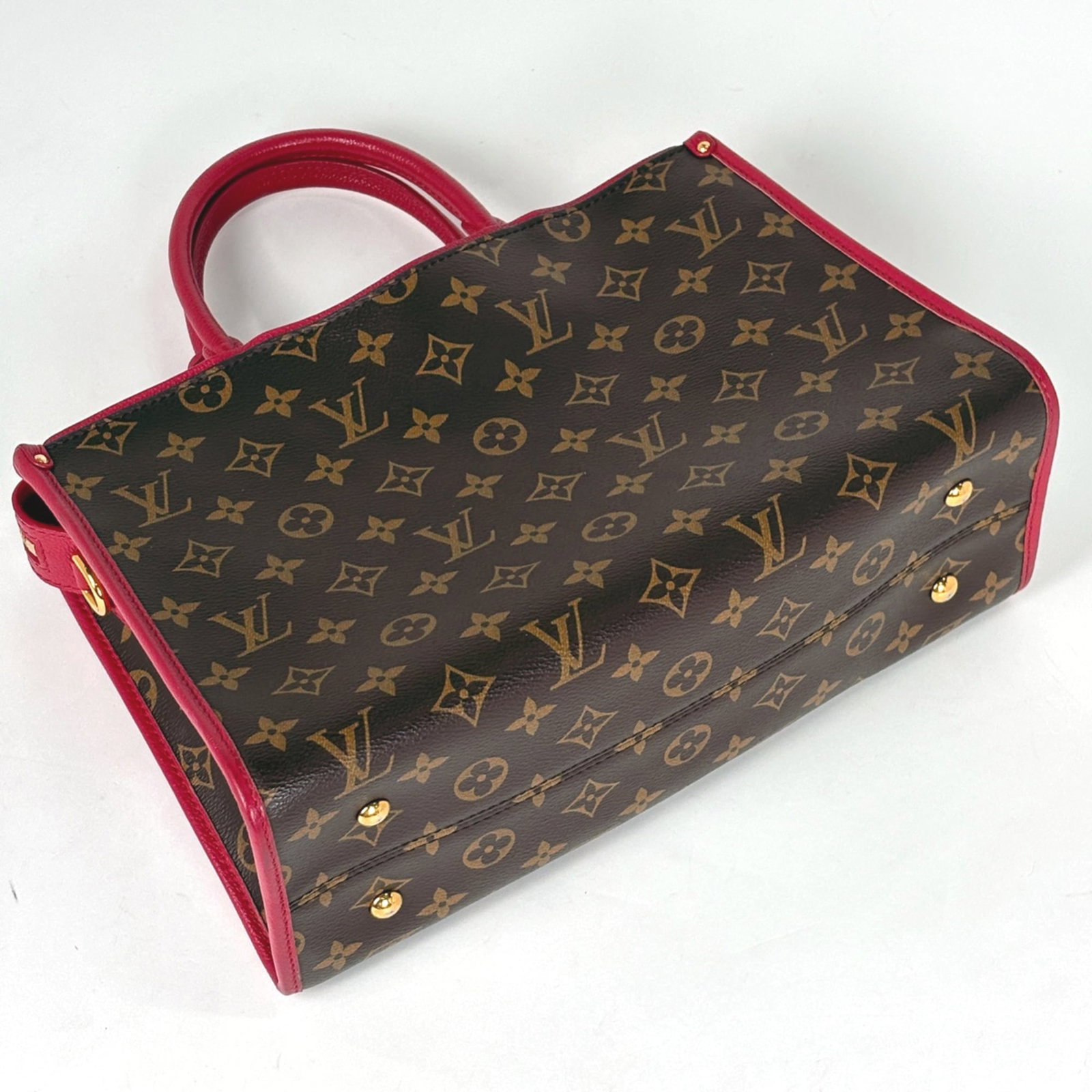 Louis Vuitton Handbag Monogram - 2