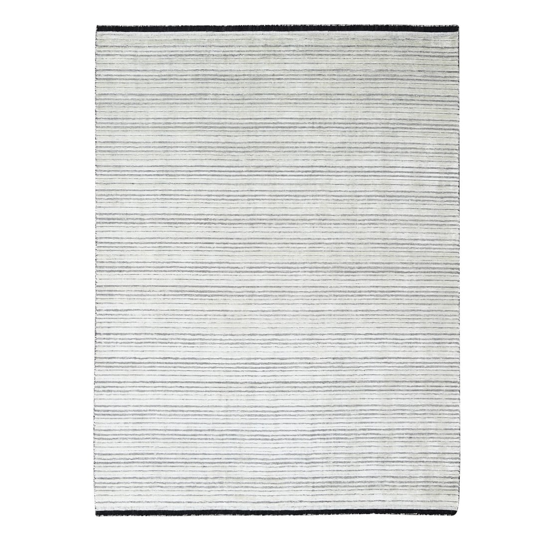 8'x10' Ivory Wool & Silk Modern Design Hand Loomed Oriental Rug: 8'x10' Ivory Wool & Silk Modern Design Hand Loomed Oriental Rug Experience the timeless elegance of India's rich cultural heritage in this stunning 8'x10' hand loomed Oriental rug, crafted from luxuri