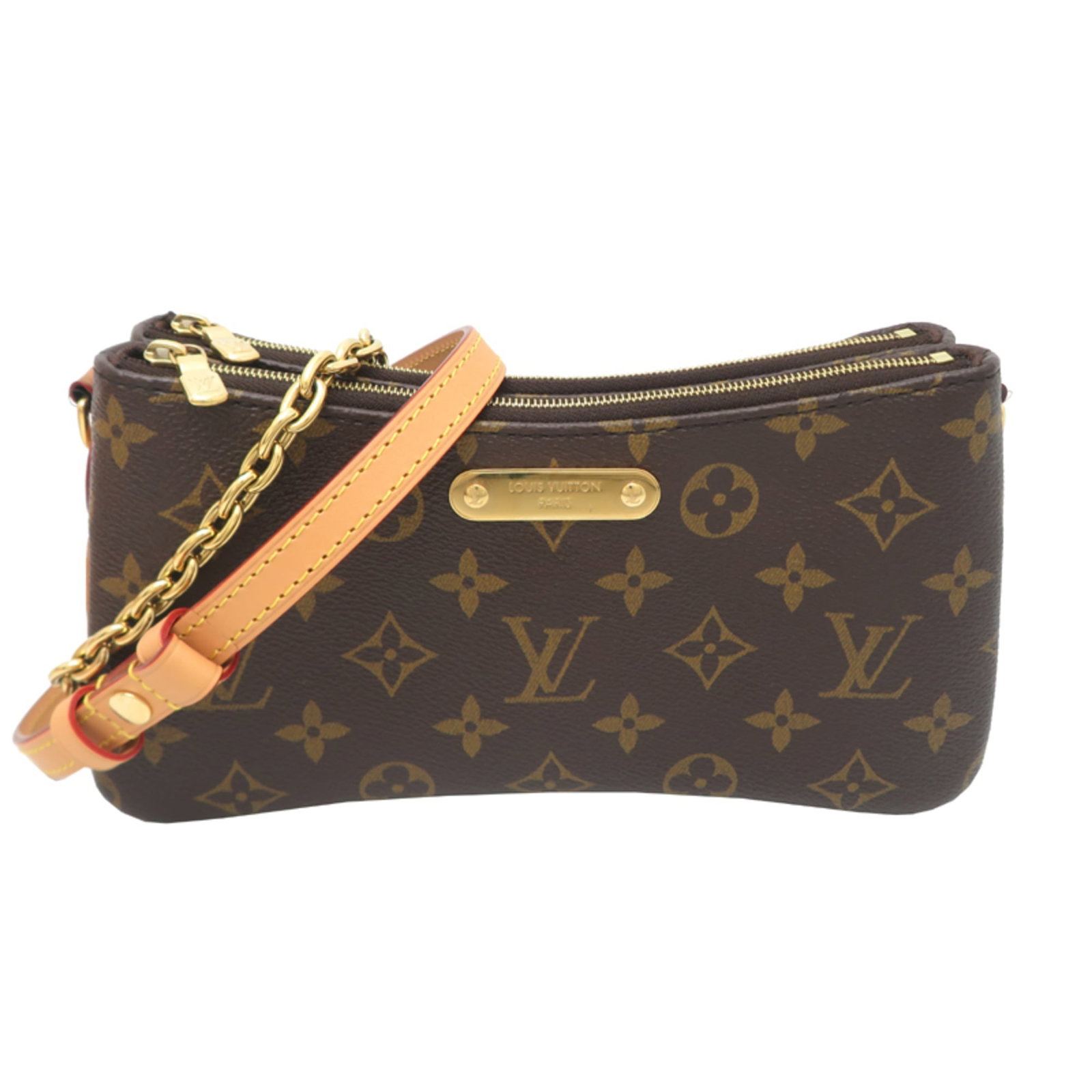 Monogram shoulder bag from Louis Vuitton.: Monogram shoulder bag from Louis Vuitton. Own the timeless elegance of Louis Vuitton with this stunning monogram shoulder bag, boasting the iconic brand's signature brown leather and classic pochette