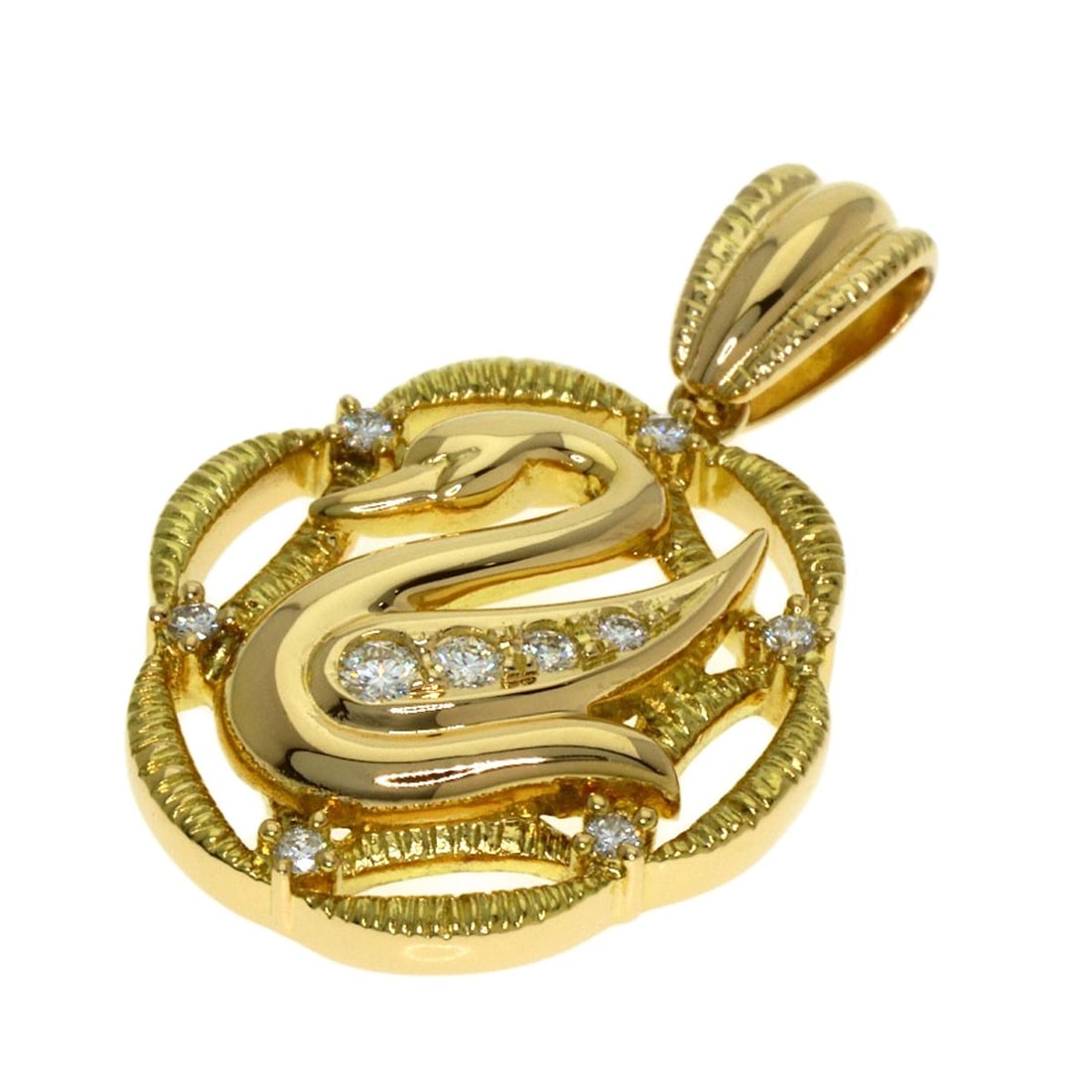 Tasaki Swan Diamond Pendant in Top K18 Yellow Gold: Tasaki Swan Diamond Pendant in Top K18 Yellow Gold Elevate your elegance with the Tasaki Swan Diamond Pendant, showcasing a stunning D color diamond set in top K18 yellow gold. The intricate design