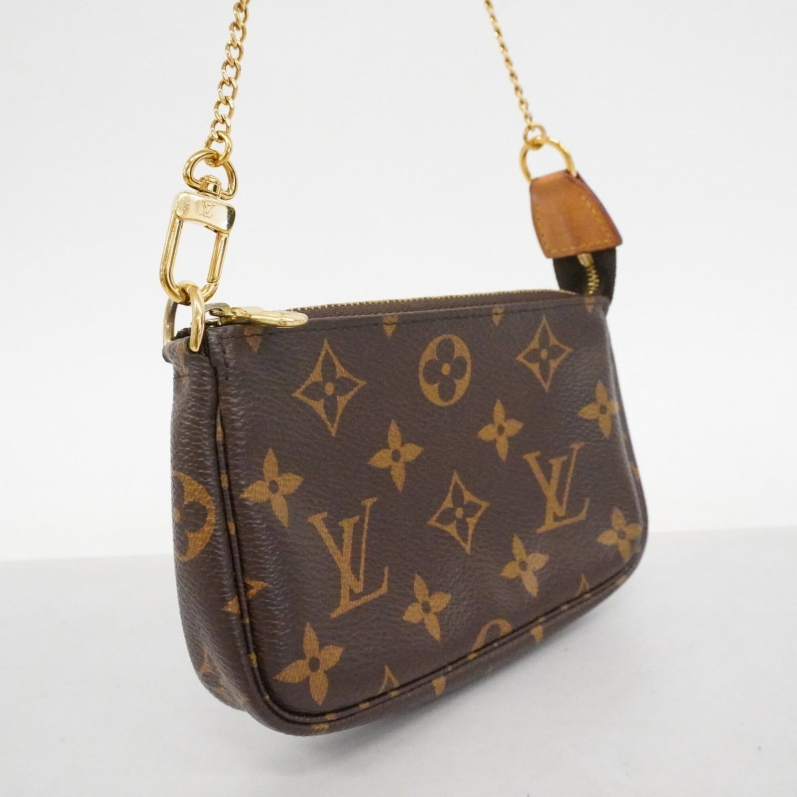 Louis Vuitton pouch - 2