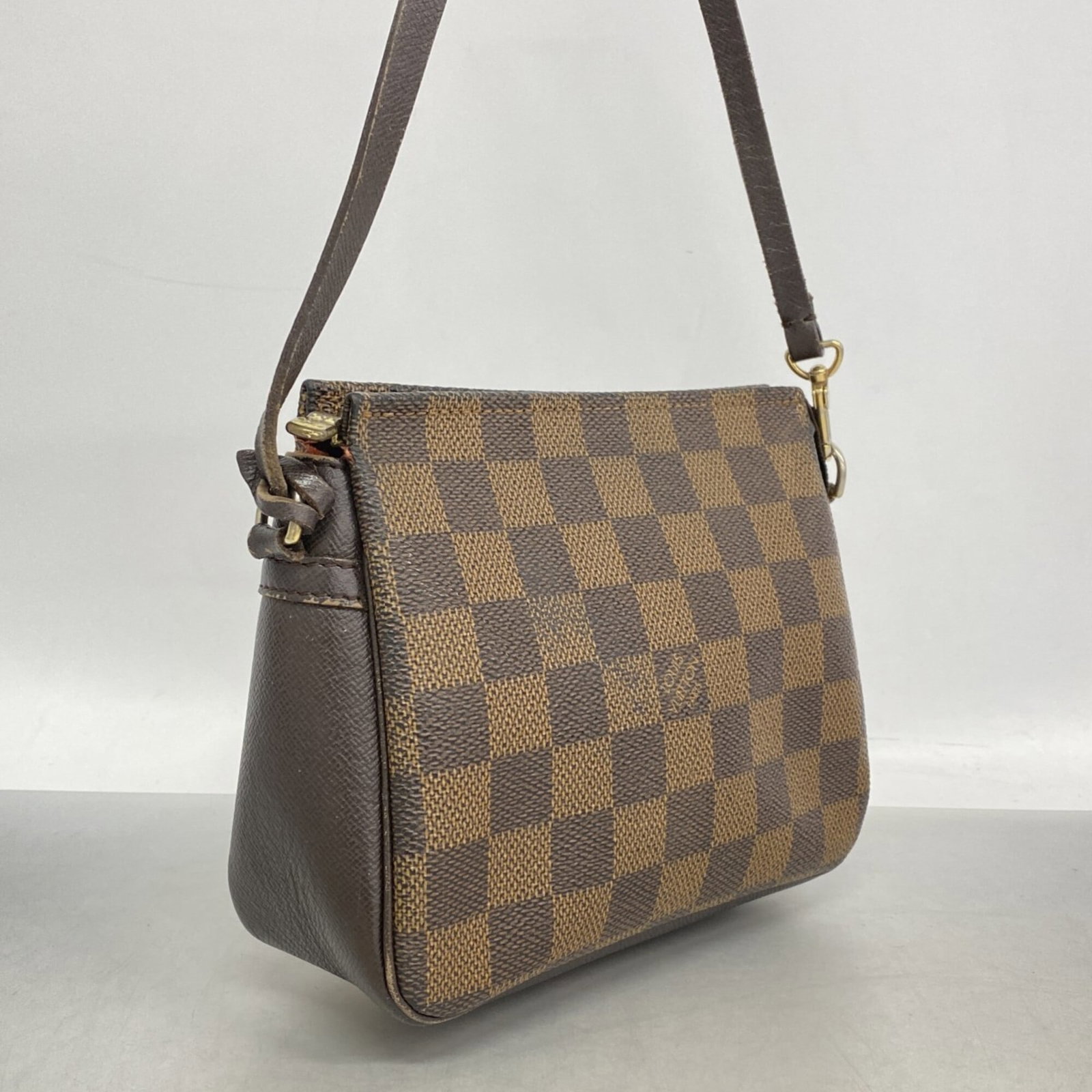 Louis Vuitton pouch - 2