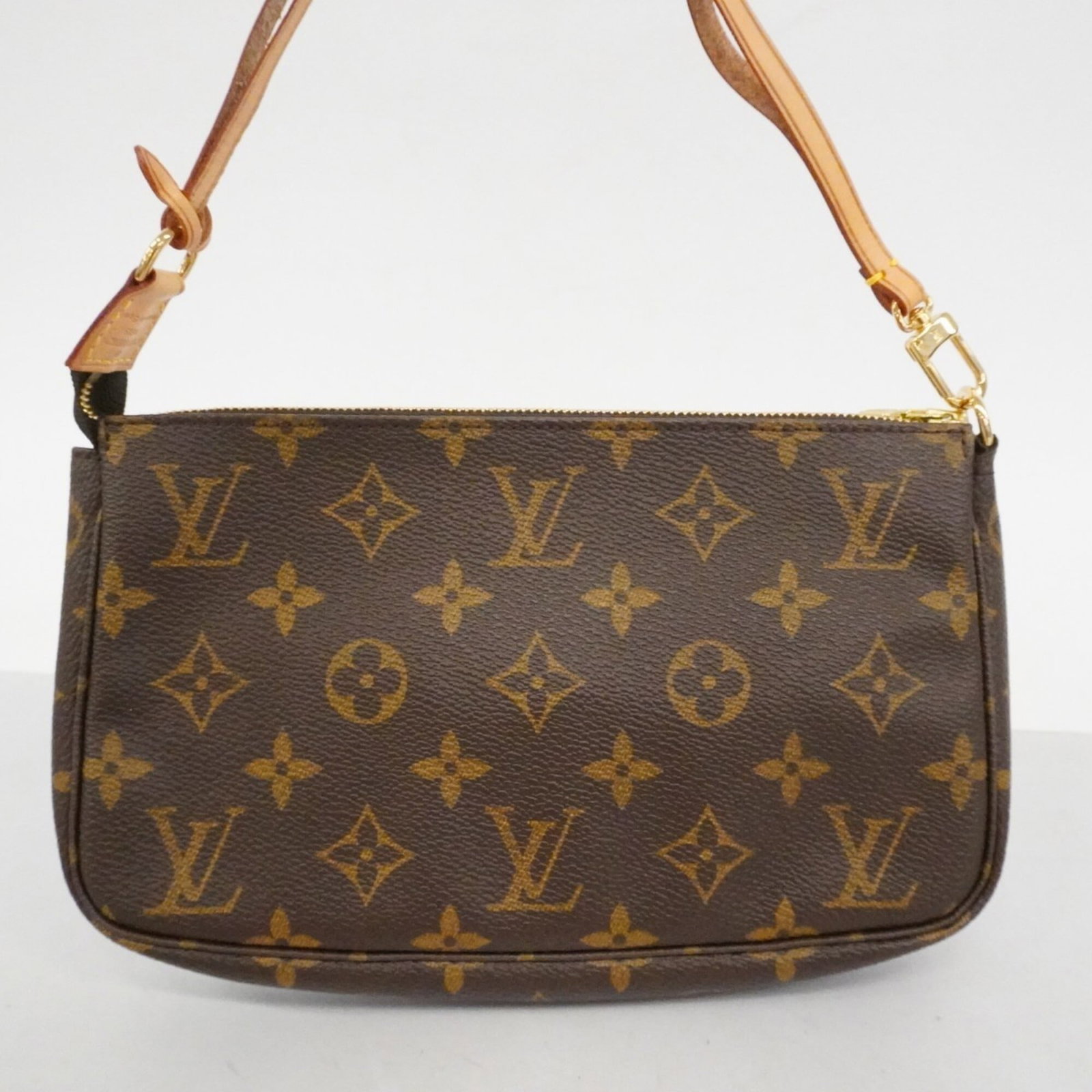 Louis Vuitton pouch - 11