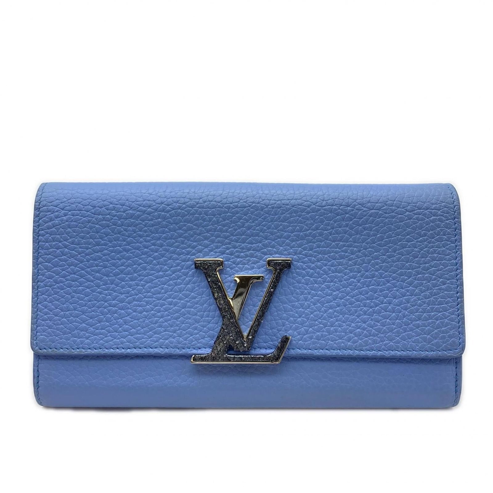 Louis Vuitton Long Wallet (Tri-Fold) Leather: Louis Vuitton Long Wallet (Tri-Fold) Leather A timeless piece from the iconic Louis Vuitton brand, this tri-fold long wallet boasts sleek blue leather and classic design that exudes sophistication.