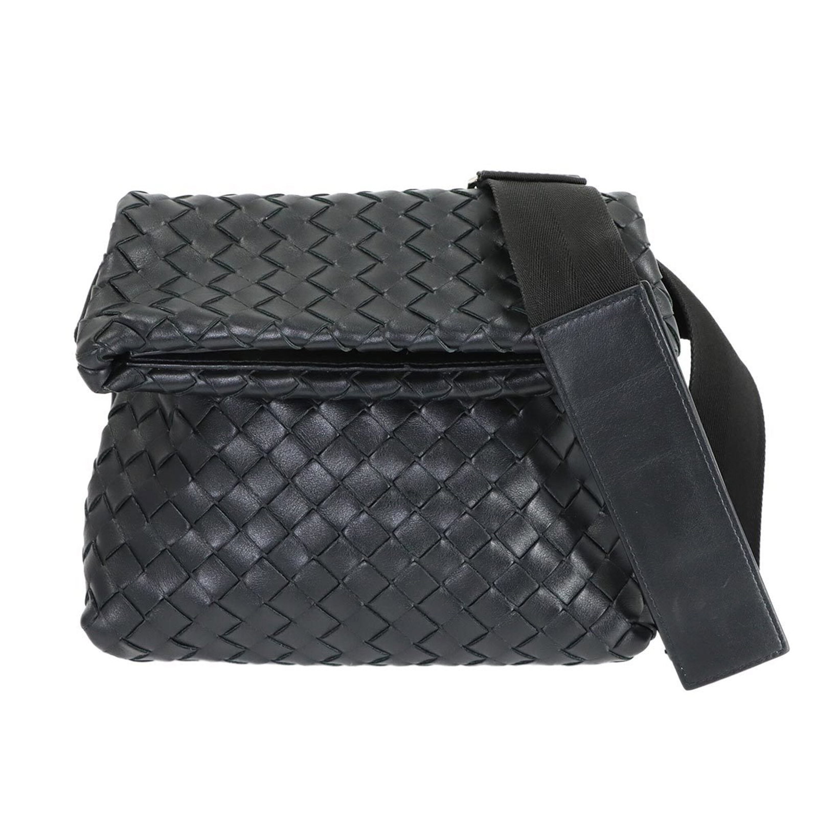 Bottega Veneta Handbag, Shoulder Bag Intrecciato: Bottega Veneta Handbag, Shoulder Bag Intrecciato Experience the timeless elegance of Bottega Veneta with this stunning shoulder bag, crafted from the iconic Intrecciato woven leather. Its sleek black