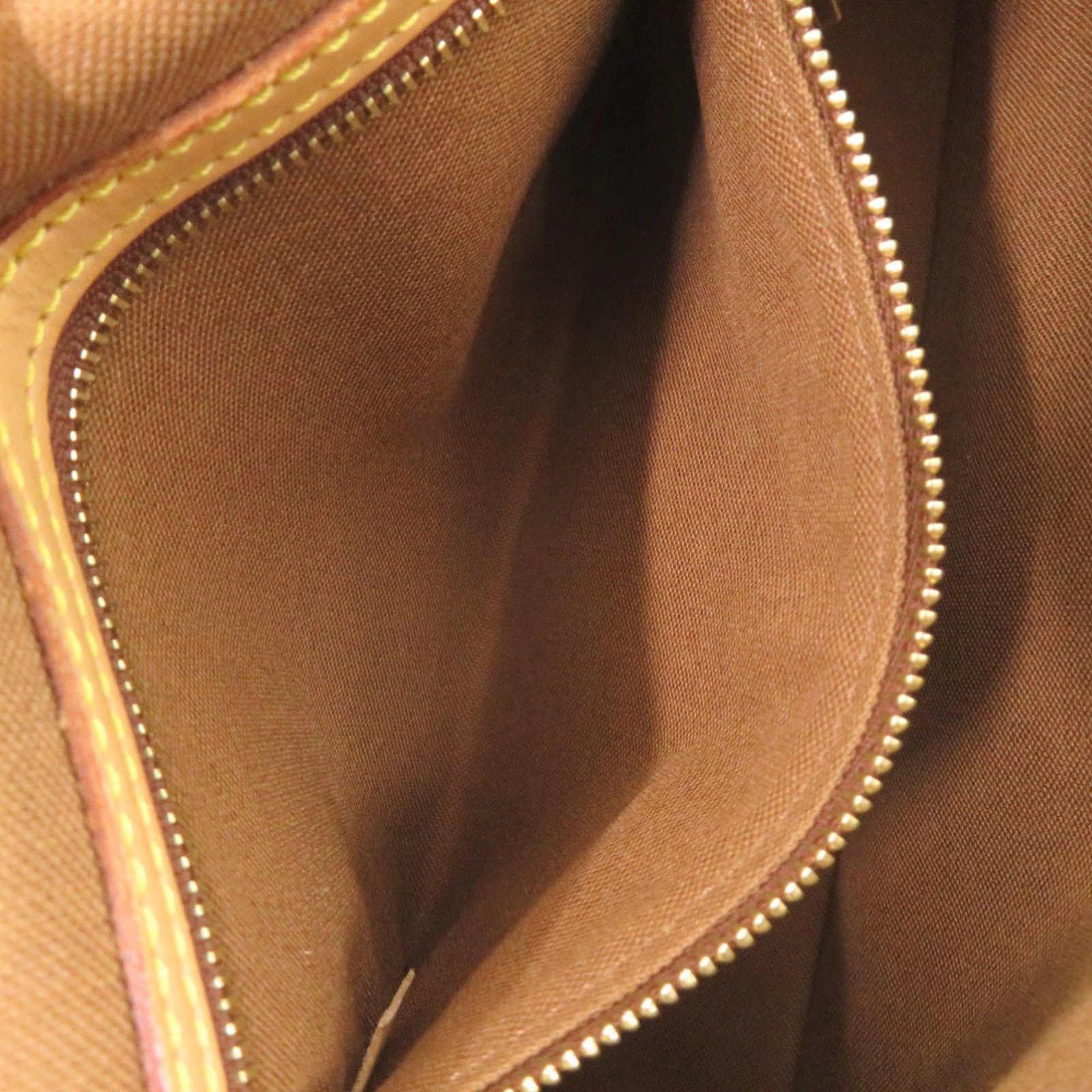 Louis Vuitton Handbag Monogram - 6