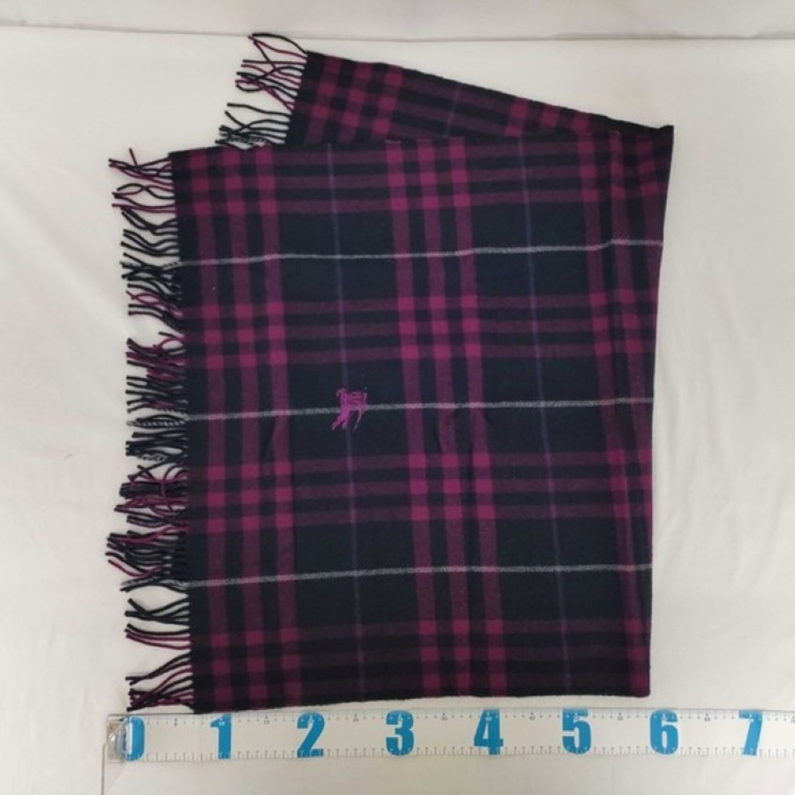Burberry wool stole - 3