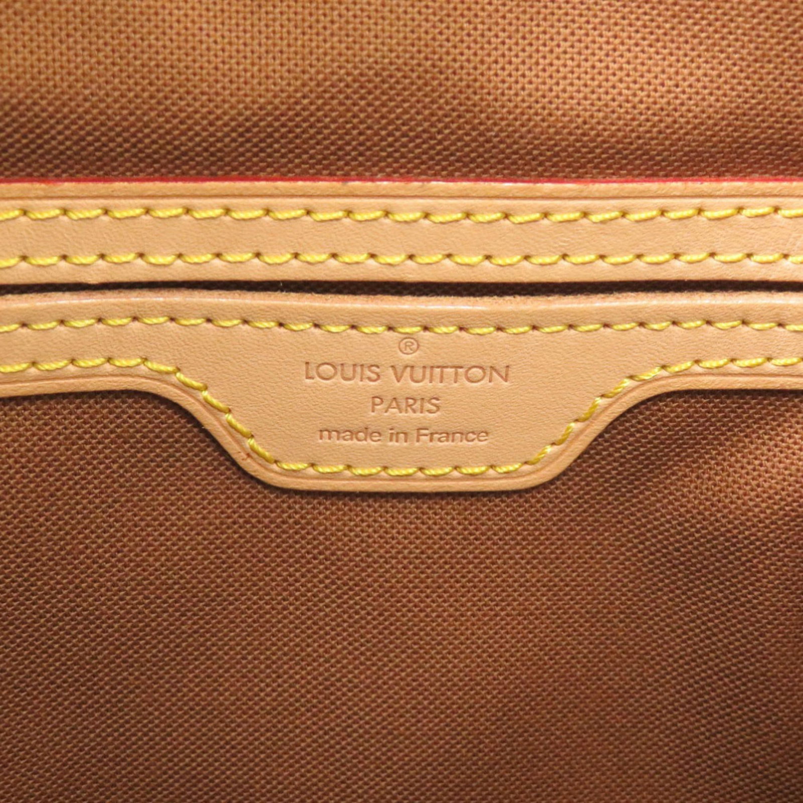 Louis Vuitton is a monogram backpack - 9