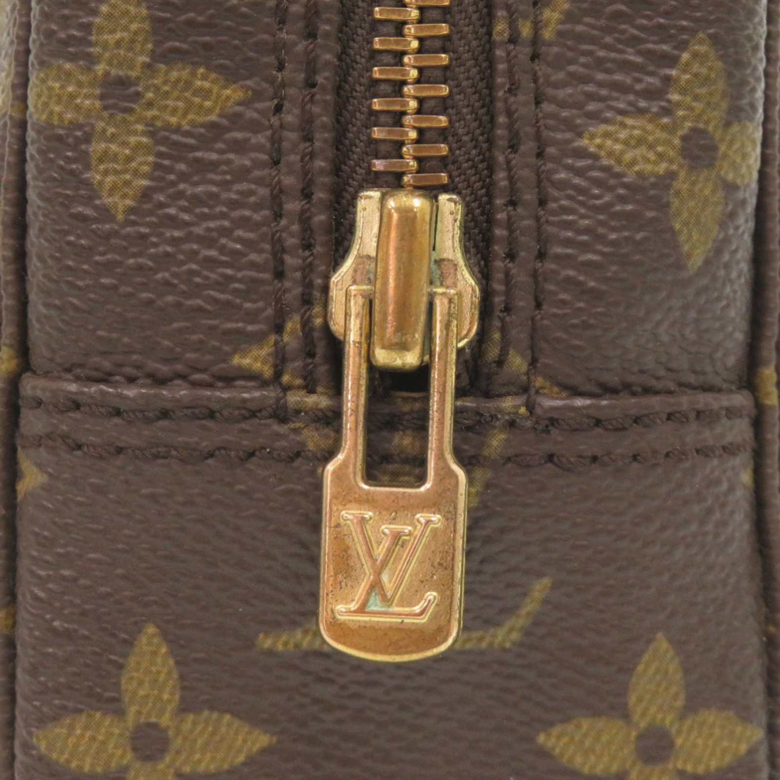 Louis Vuitton Monogram Pouch - 7