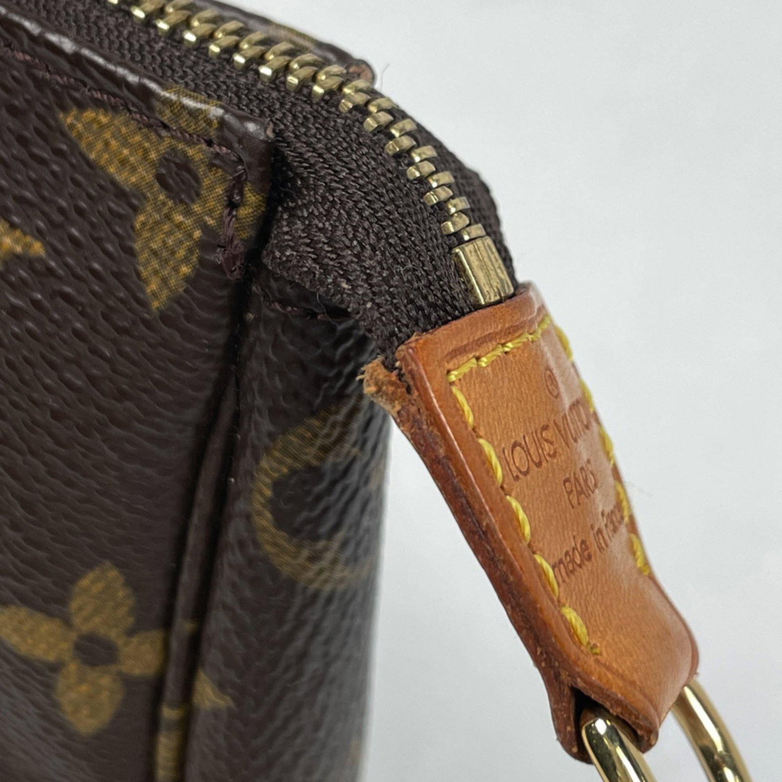 Louis Vuitton Monogram Pouch - 4