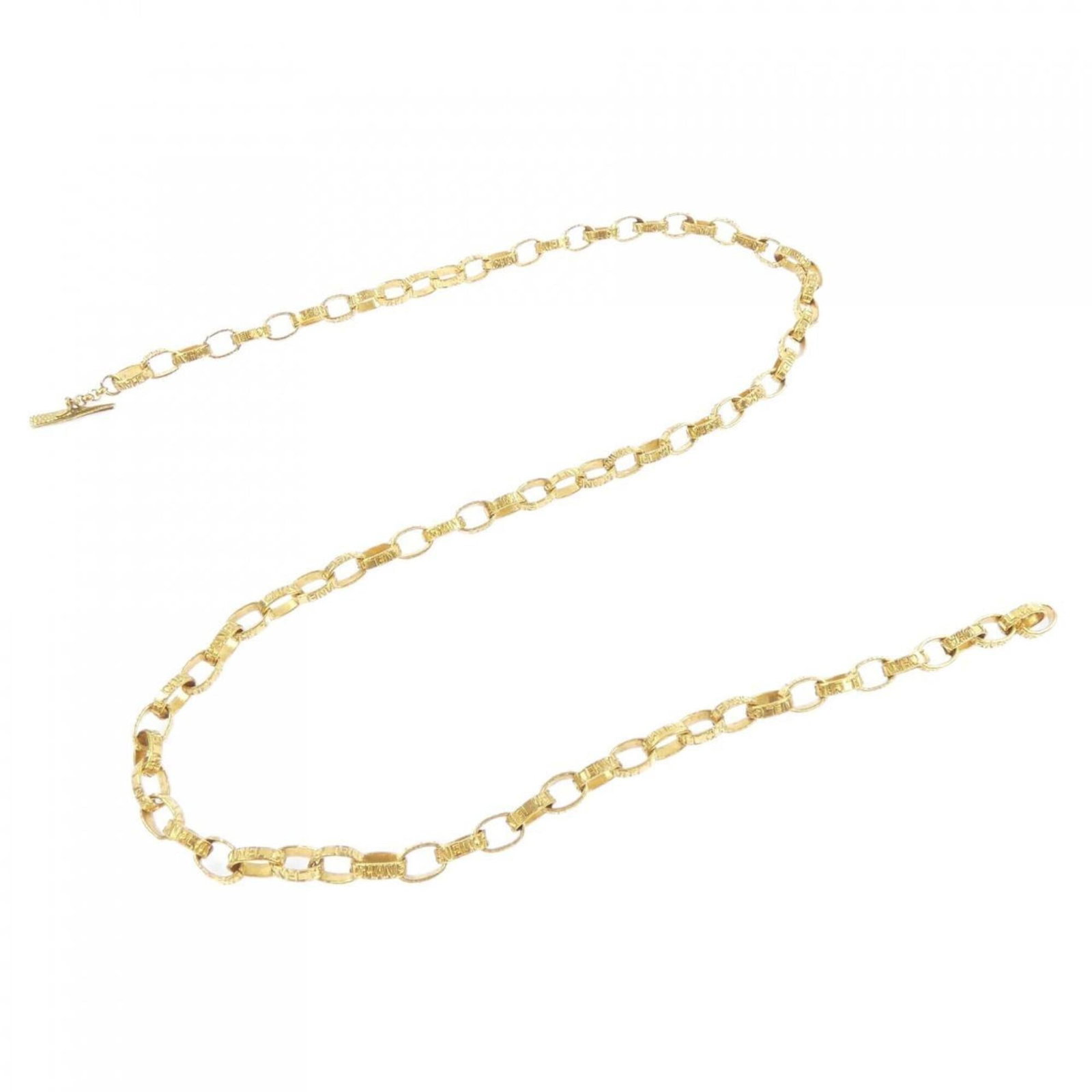 Chanel chain is a belt. (1 of 3)