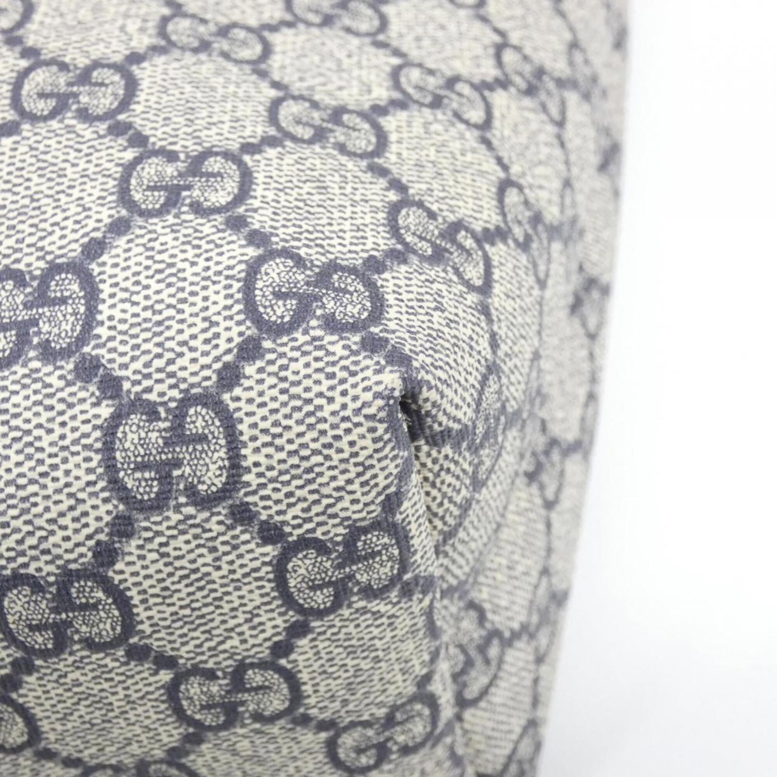 Gucci handbag plus - 4