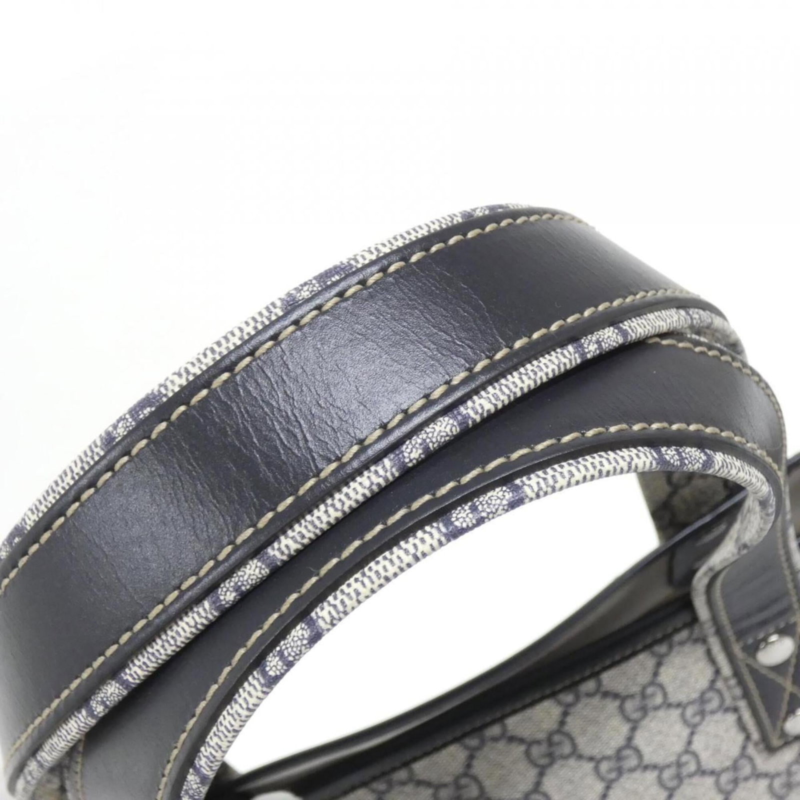 Gucci handbag plus - 6