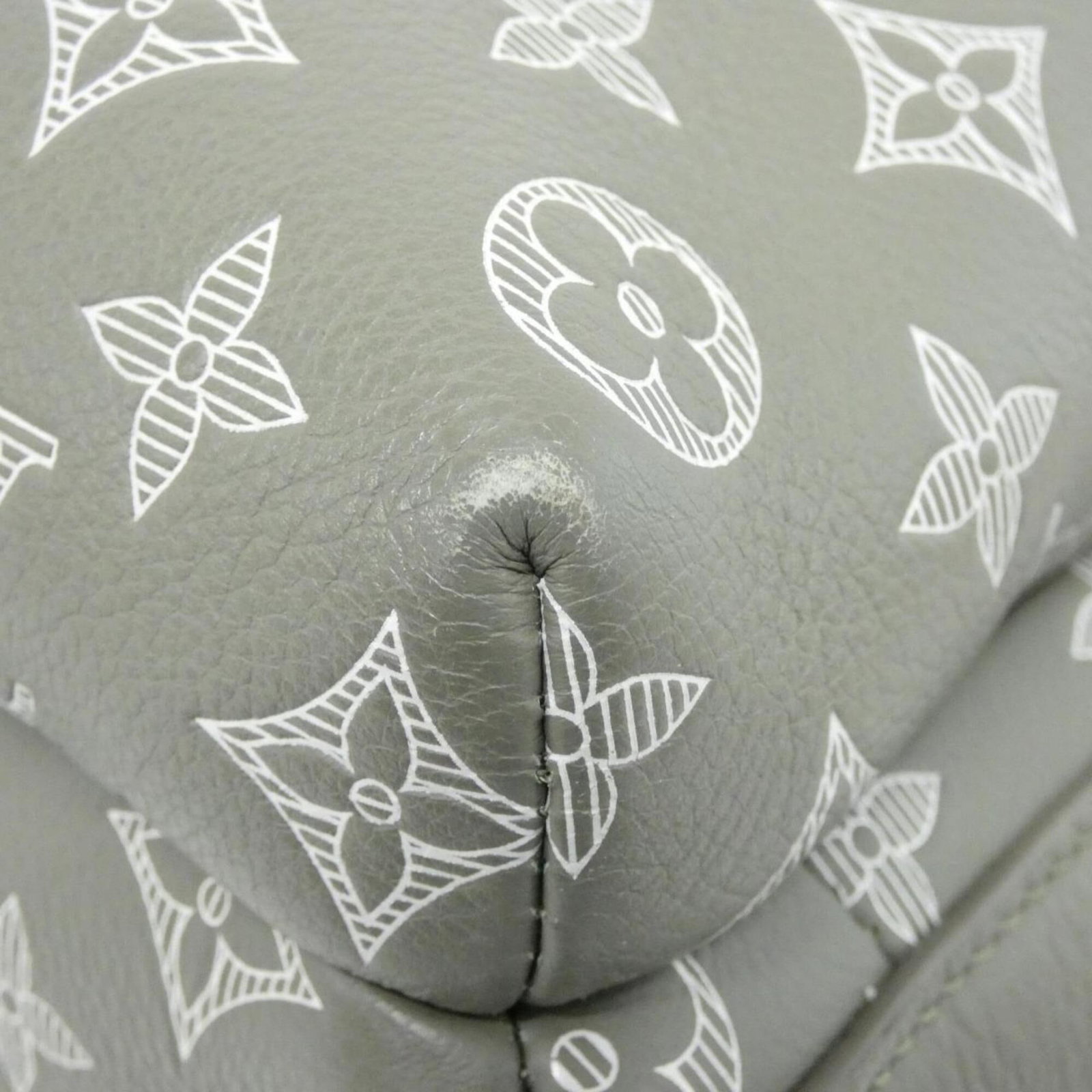 Leather Louis Vuitton Backpack - 3