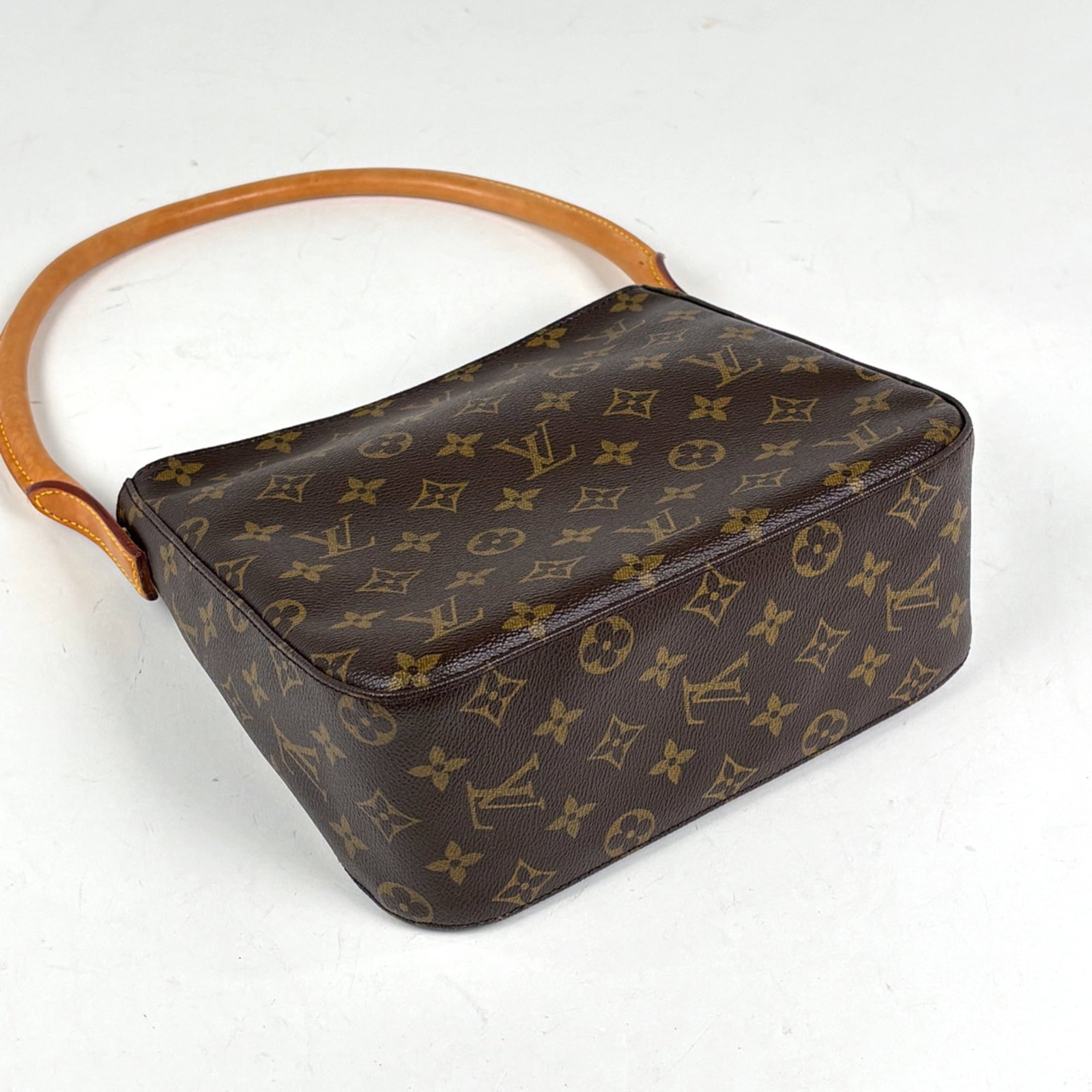 Louis Vuitton Handbag Monogram - 2