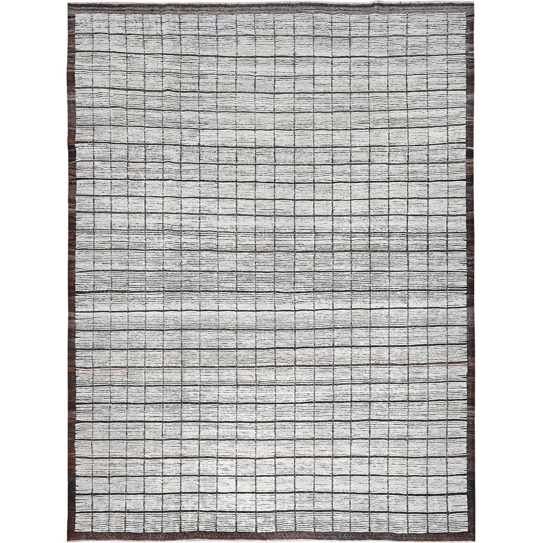 10'5"x13'8" White Moroccan Weave with Box Design All Wool Hand Knotted Rug: 10'5"x13'8" White Moroccan Weave with Box Design All Wool Hand Knotted Rug Experience the timeless beauty of traditional Moroccan design in this stunning all wool hand knotted rug, expertly woven with