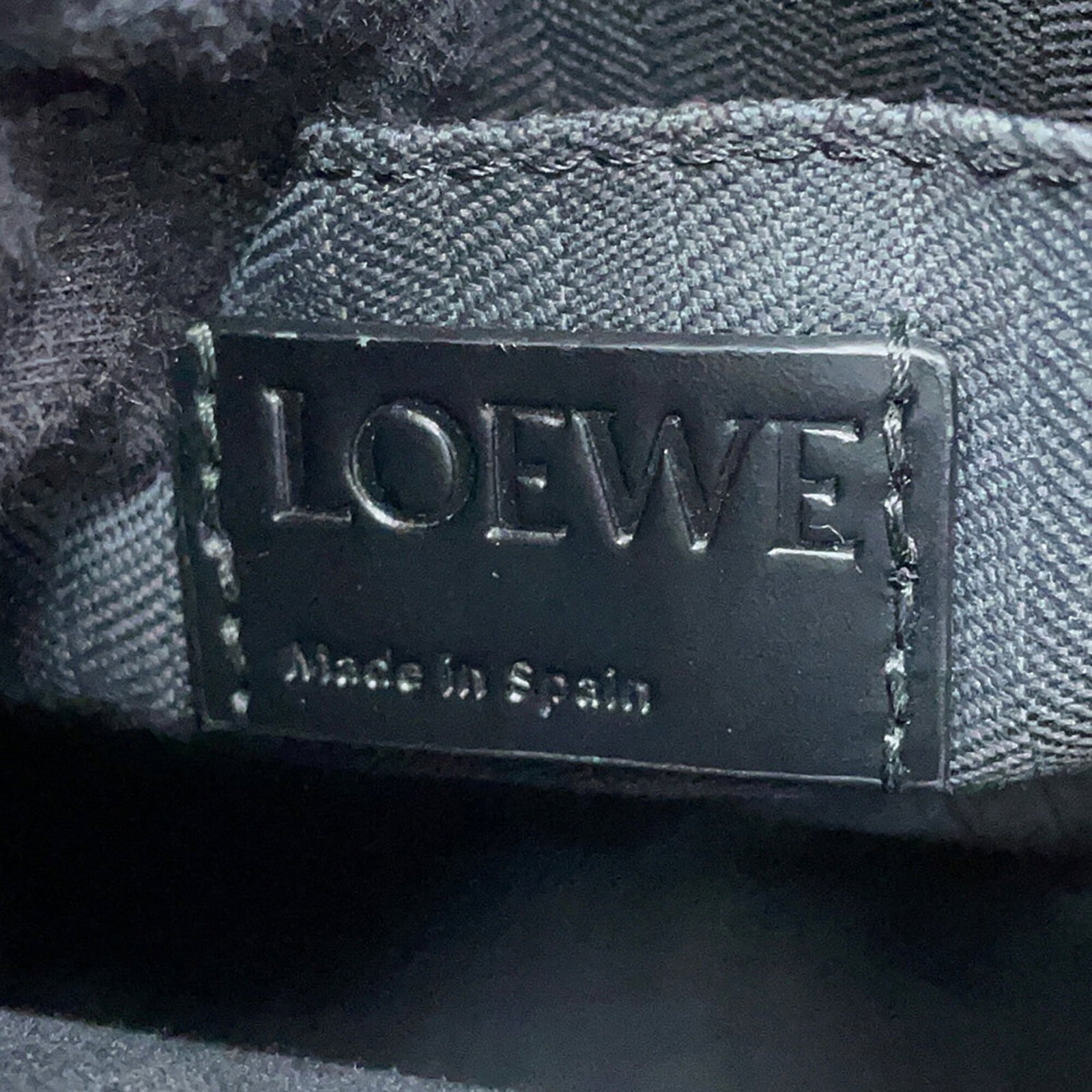 Loewe leather shoulder bag - 16